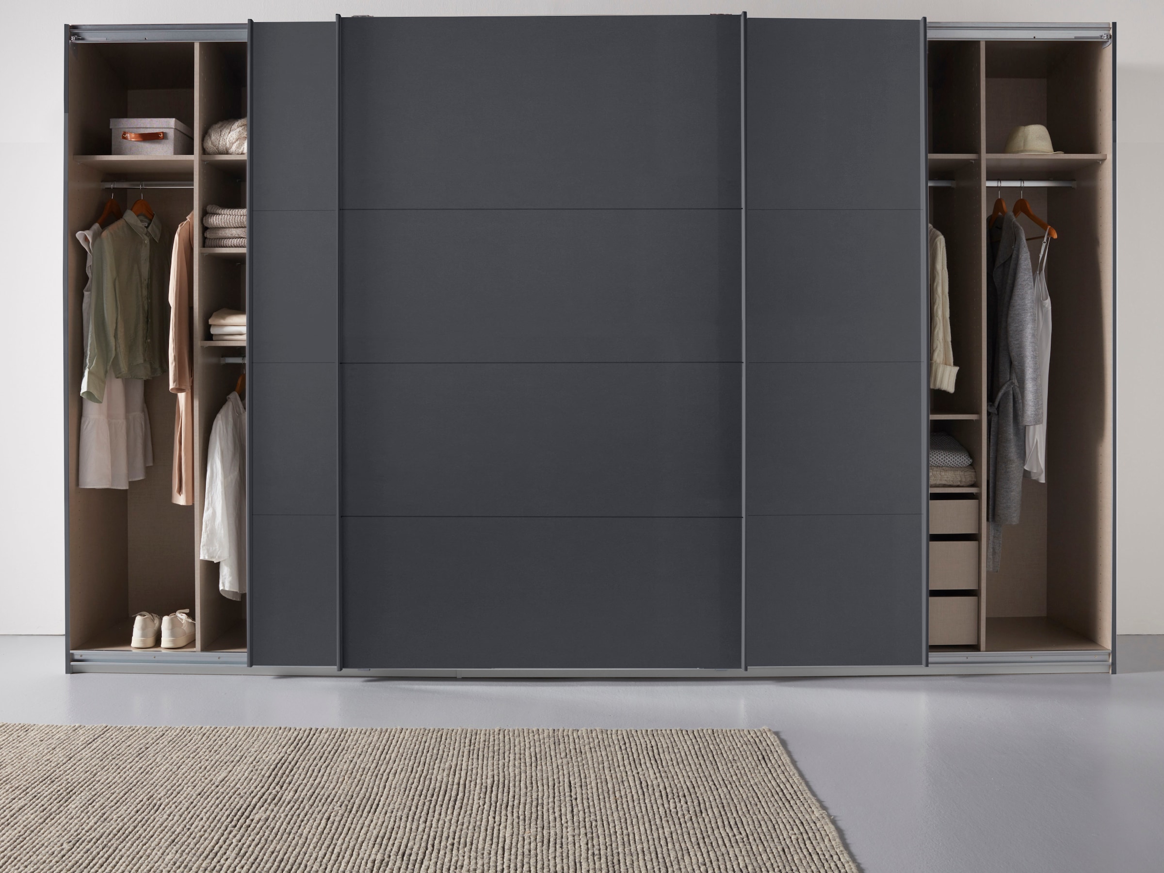 rauch Schwebetürenschrank »Kleiderschrank Schrank Garderobe TOPSELLER OTELI inkl. Inneneinteilung«, mit 3 Innenschubladen sowie zusätzlichen Einlegeböden MADE IN GERMANY