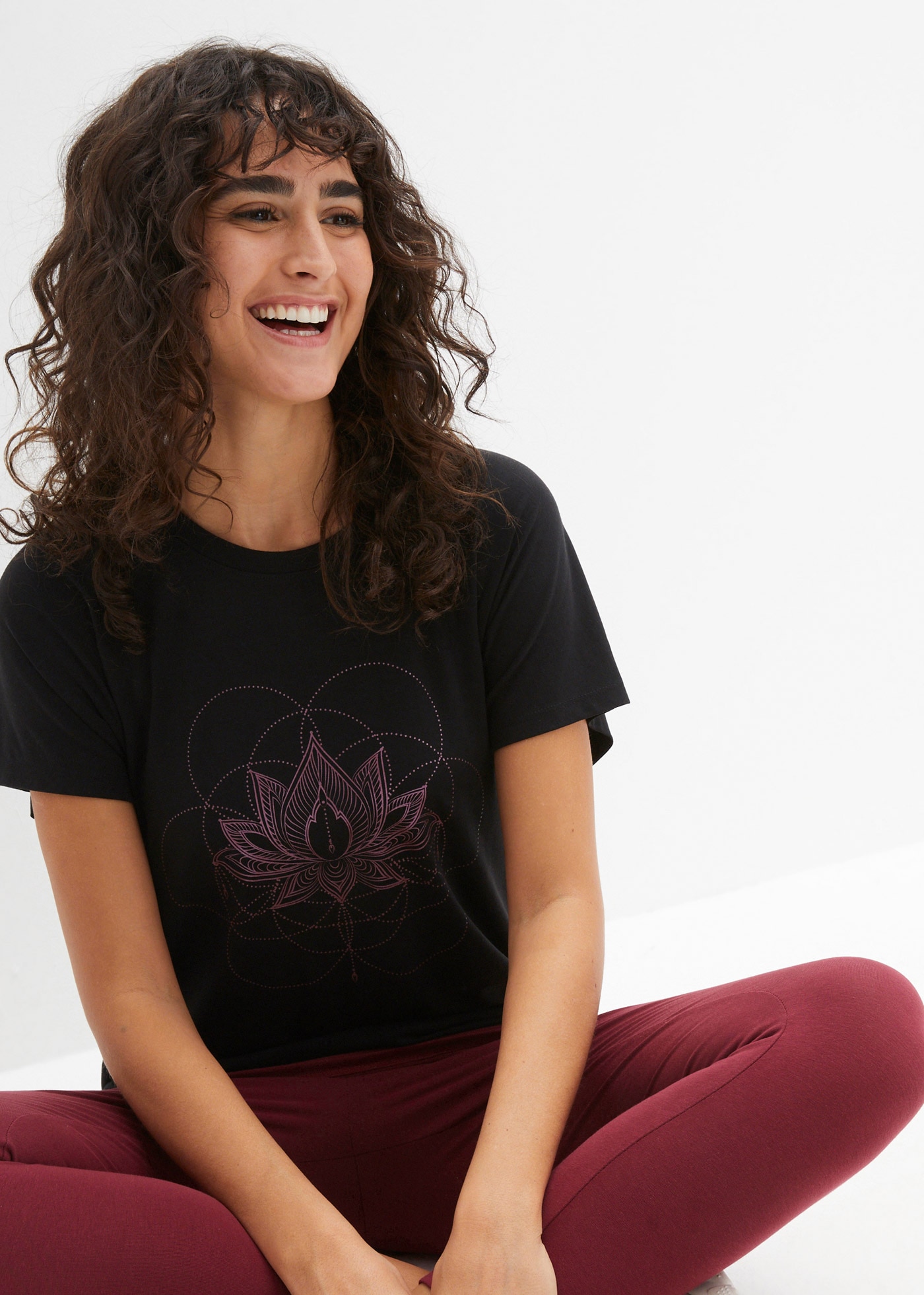 bonprix T-Shirt »Sport-Shirt, Loose Fit« Oversize Passform, Loose Fit, breites Bündchen