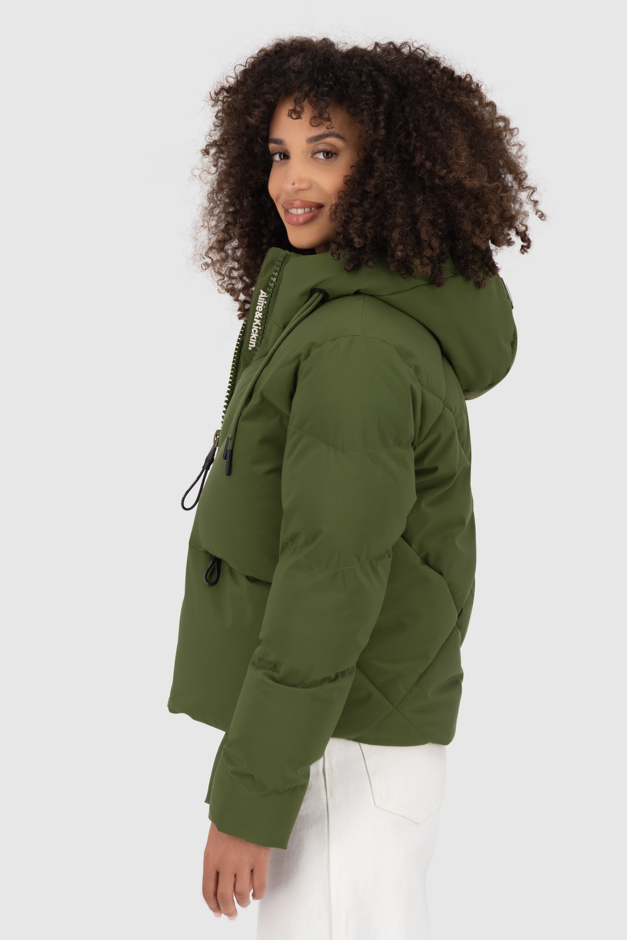 Alife & Kickin Steppjacke »Damen MurielAK A«, mit Kapuze, Kurze warme moderne Jacke mit großer gefütterter Kapuze