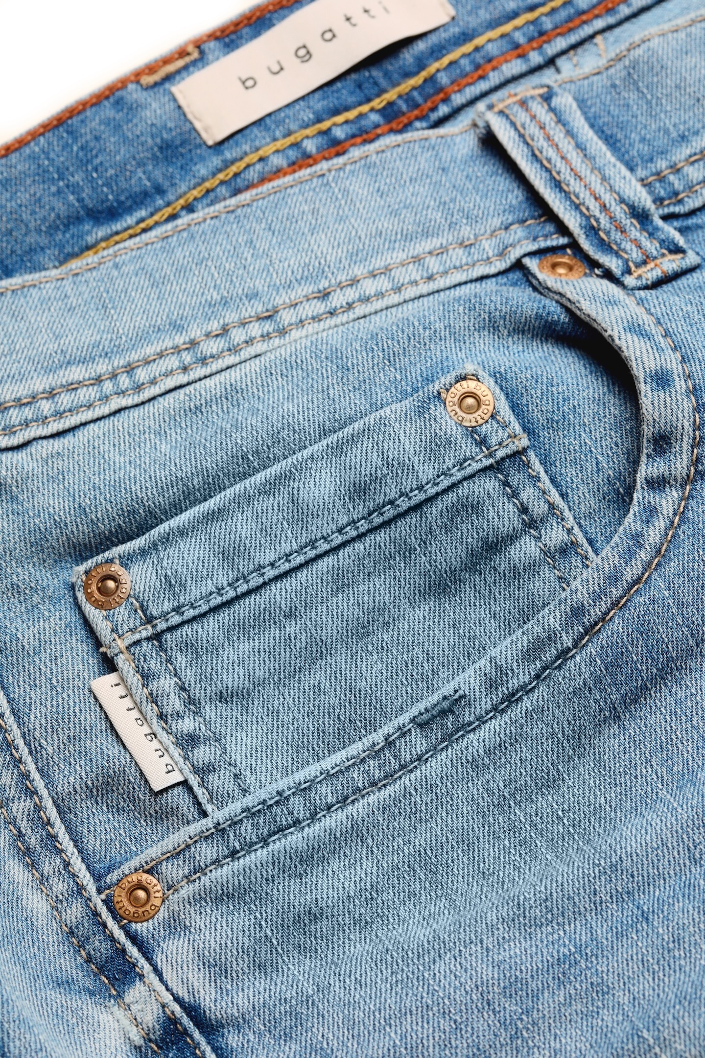 2. Bild von bugatti Bermudas, in Used-Optik