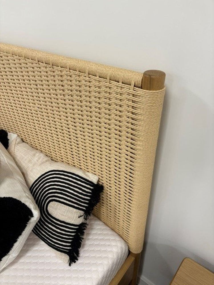 Vipack Bettgestell »Olive-M in zeitlosem Design, mit trendigem Kopfteil in Seilgeflecht« mit höhenverstellbarer Rahmenauflage, in 2 Breiten erhältlich