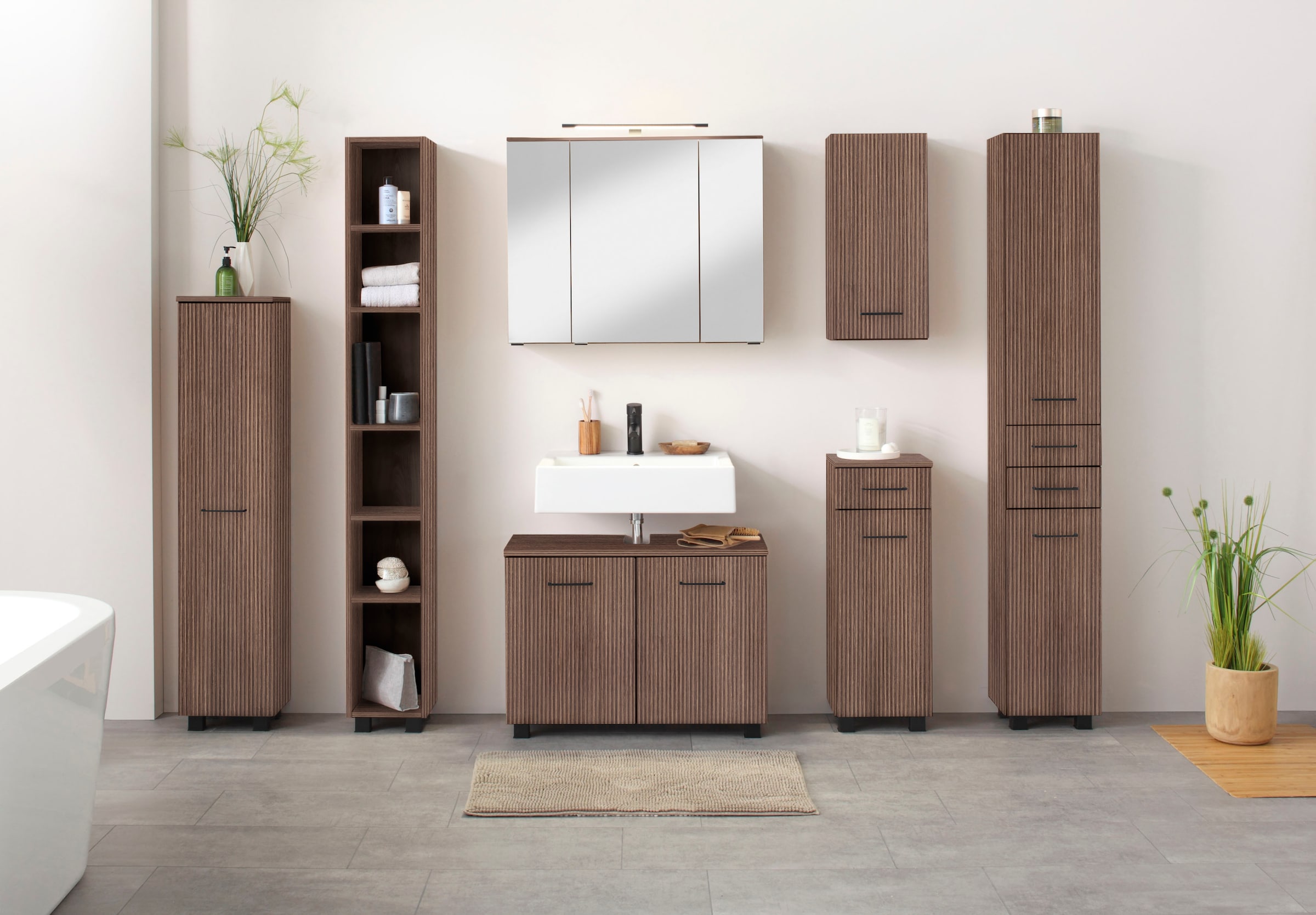 welltime Hochschrank »Trento, verschiedene Ausführungen und Farben«, Badmöbel, Seitenschrank Breite 30 cm, viel Stauraum, Made in Germany