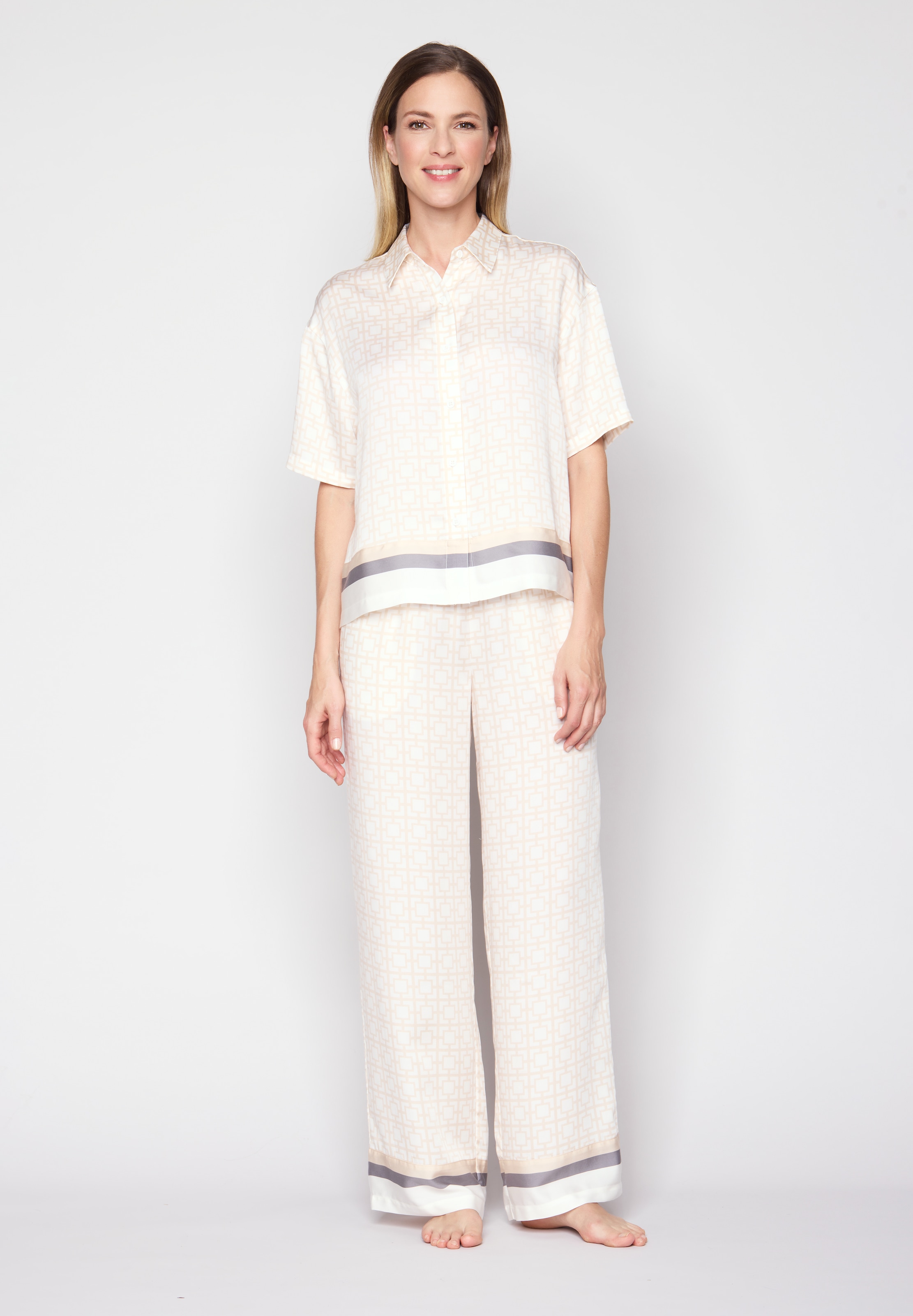 JOOP! Shorts »Modern Essence«  mit seitlichen Taschen, vorn zum Binden