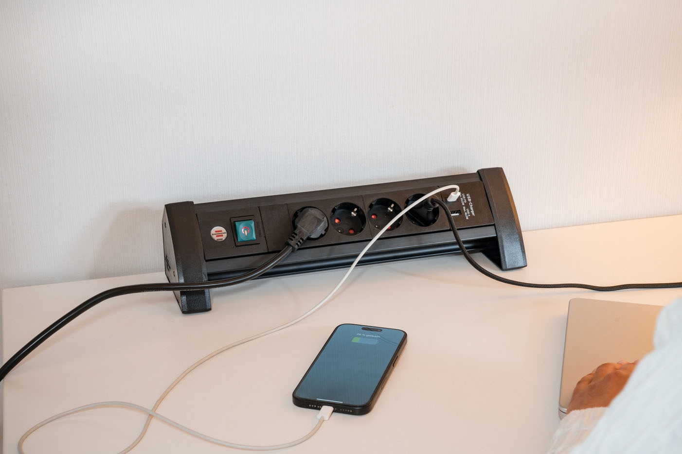 Brennenstuhl Steckdosenleiste »Premium Office-Line Steckdosenleiste 4-fach« (USB-Anschlüsse Kabellänge 1,8 m)