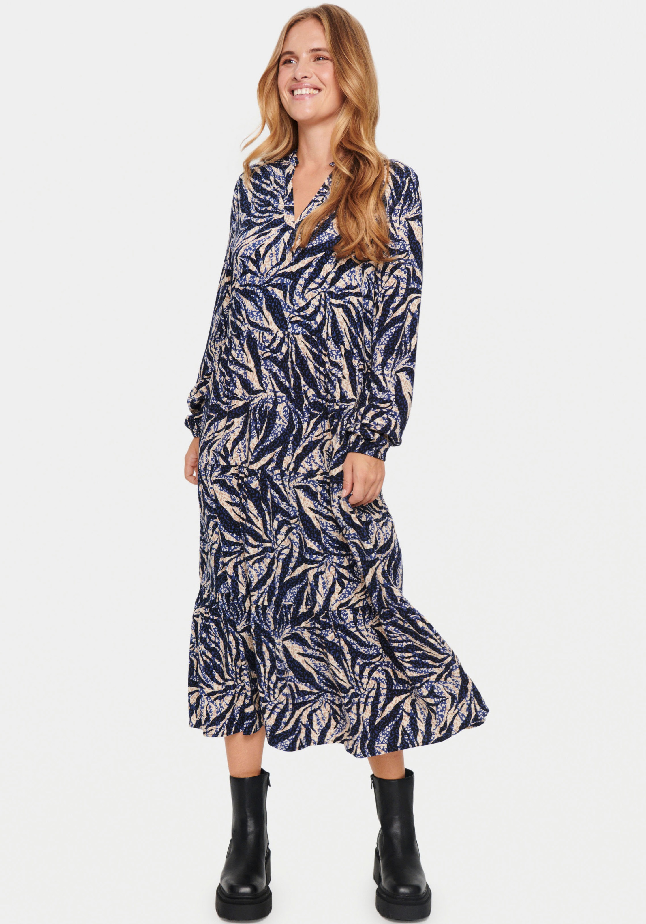 Dress«, Saint Online-Shop »EdaSZ bestellen mit Tropez Volant im Sommerkleid Maxi