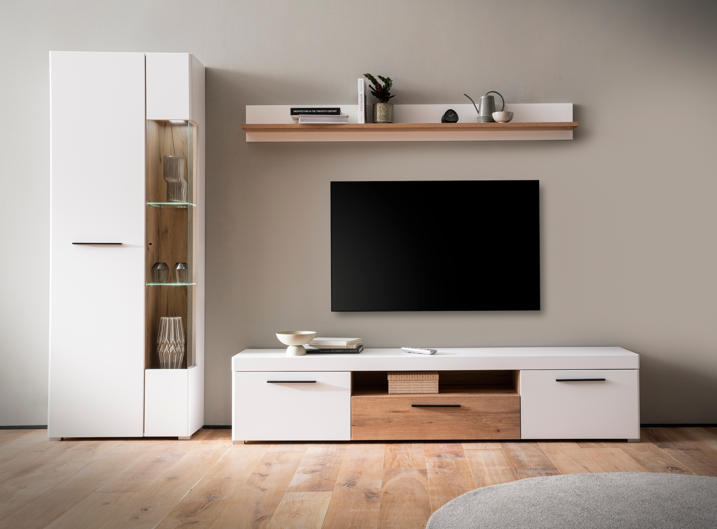 INOSIGN Wandboard »Salerno, modernes Wandregal, Wandhalter mit Ablagefläch, 180 cm breit«, vielseitig einsetzbares Hängeregal, Weiß mit Eiche Evoke Dekor