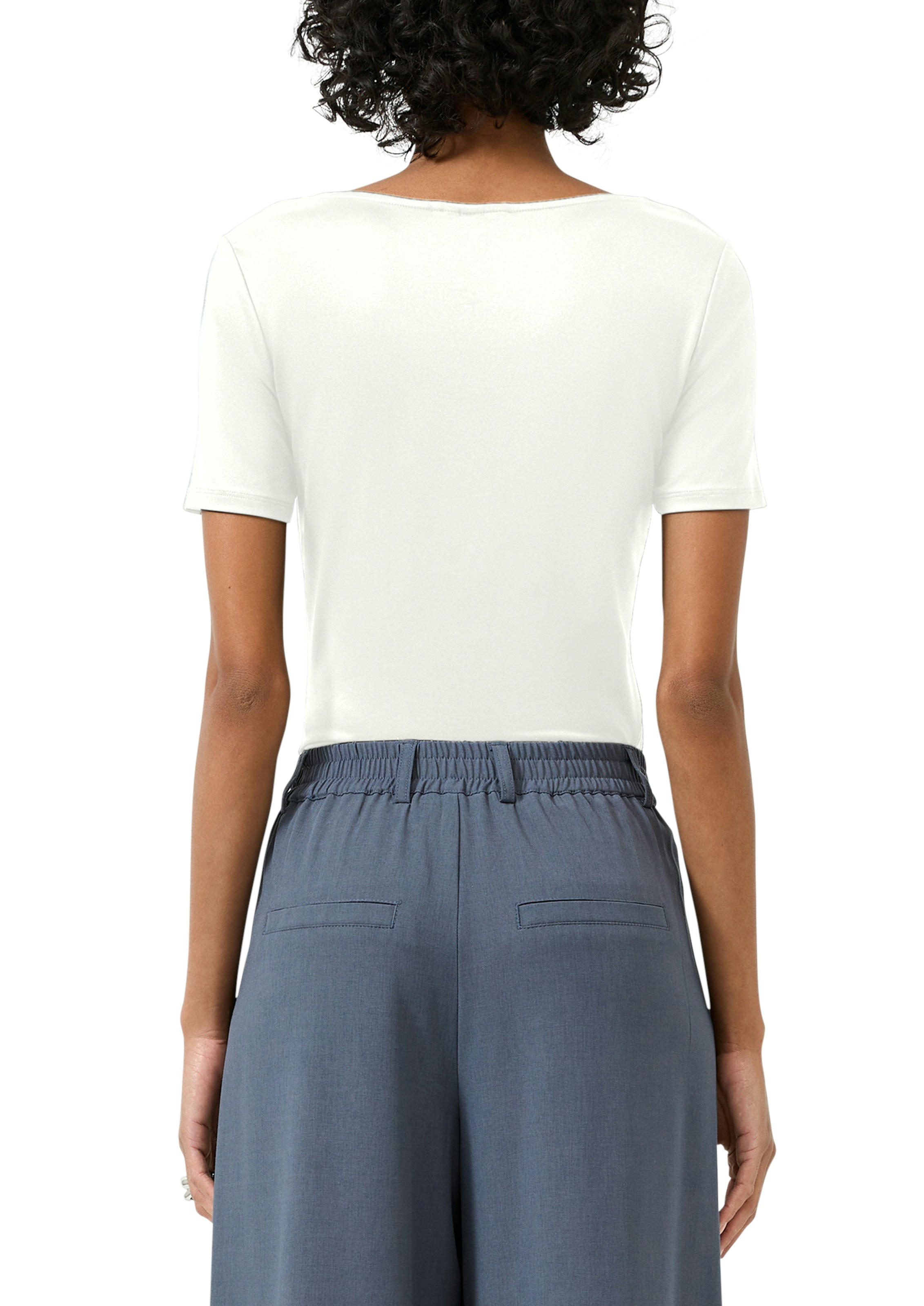 QS Kurzarmshirt mit tiefem Rundhals
