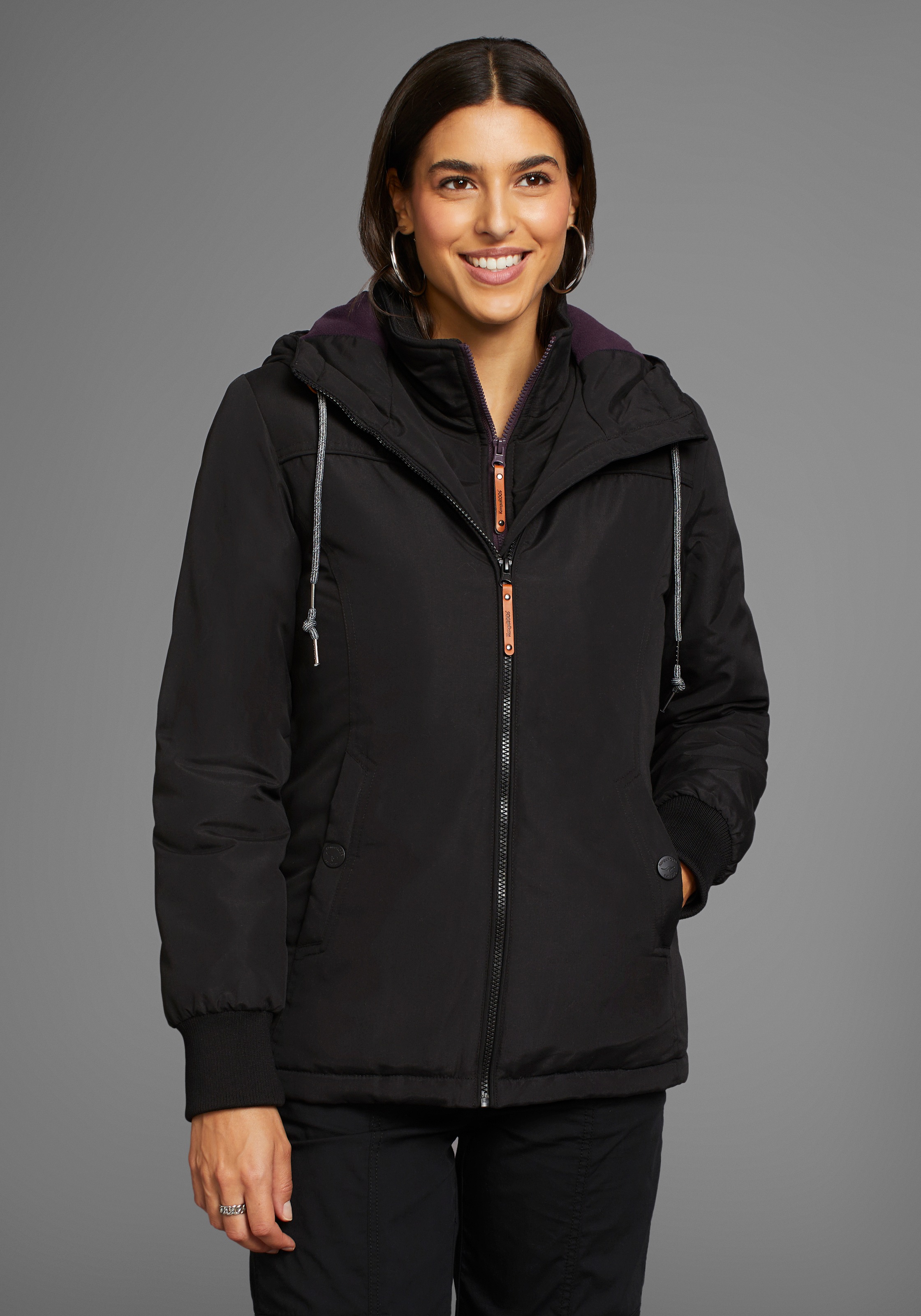 KANGAROOS Outdoorjacke mitKapuze für vielseitige Aktivitäten im Freien schwarz 44 44 Schnell trocknendes Material für optimalen Tragekomfort bei Regen