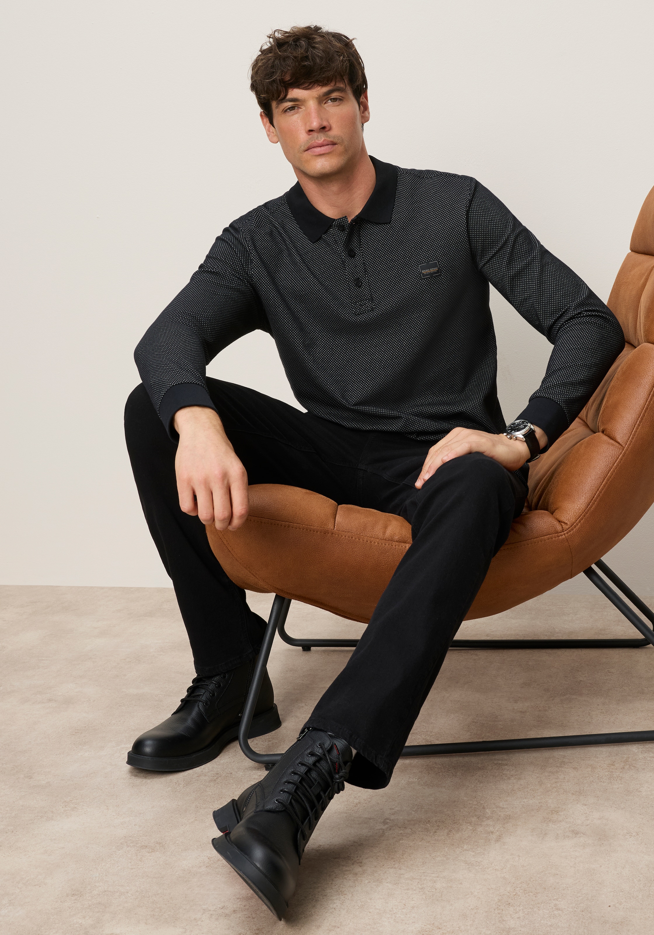 Bruno Banani Poloshirt Markante Melange-Struktur trifft auf zeitlosen Polo-Style