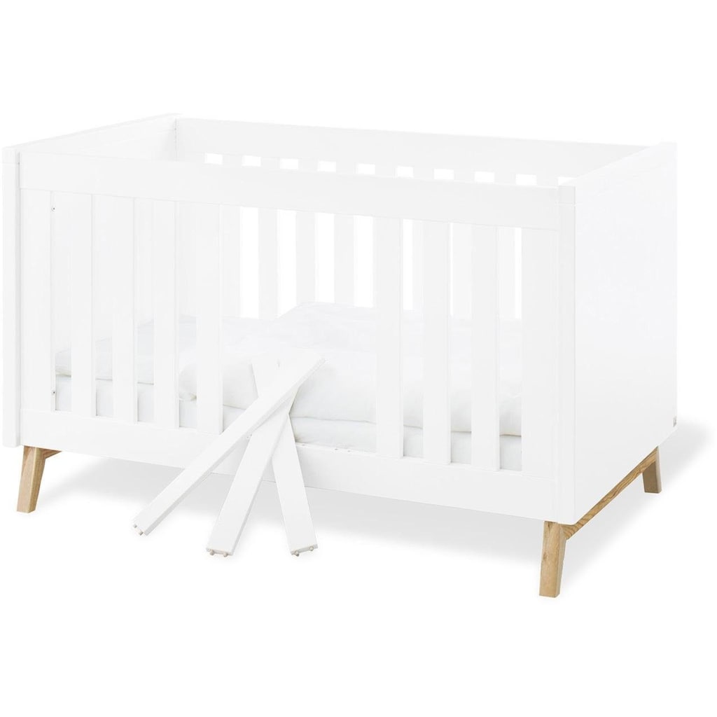 Pinolino® Babyzimmer-Komplettset »Riva«, (Set, 3 St.), extrabeit groß; mit Kinderbett, Schrank und Wickelkommode