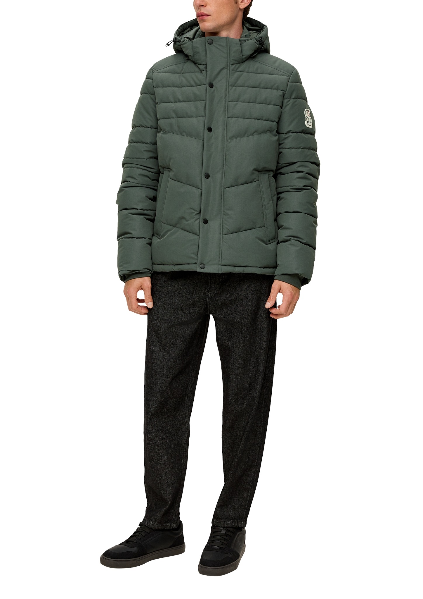 s.Oliver Outdoorjacke, mit Kapuze, mit Label-Patch am Arm