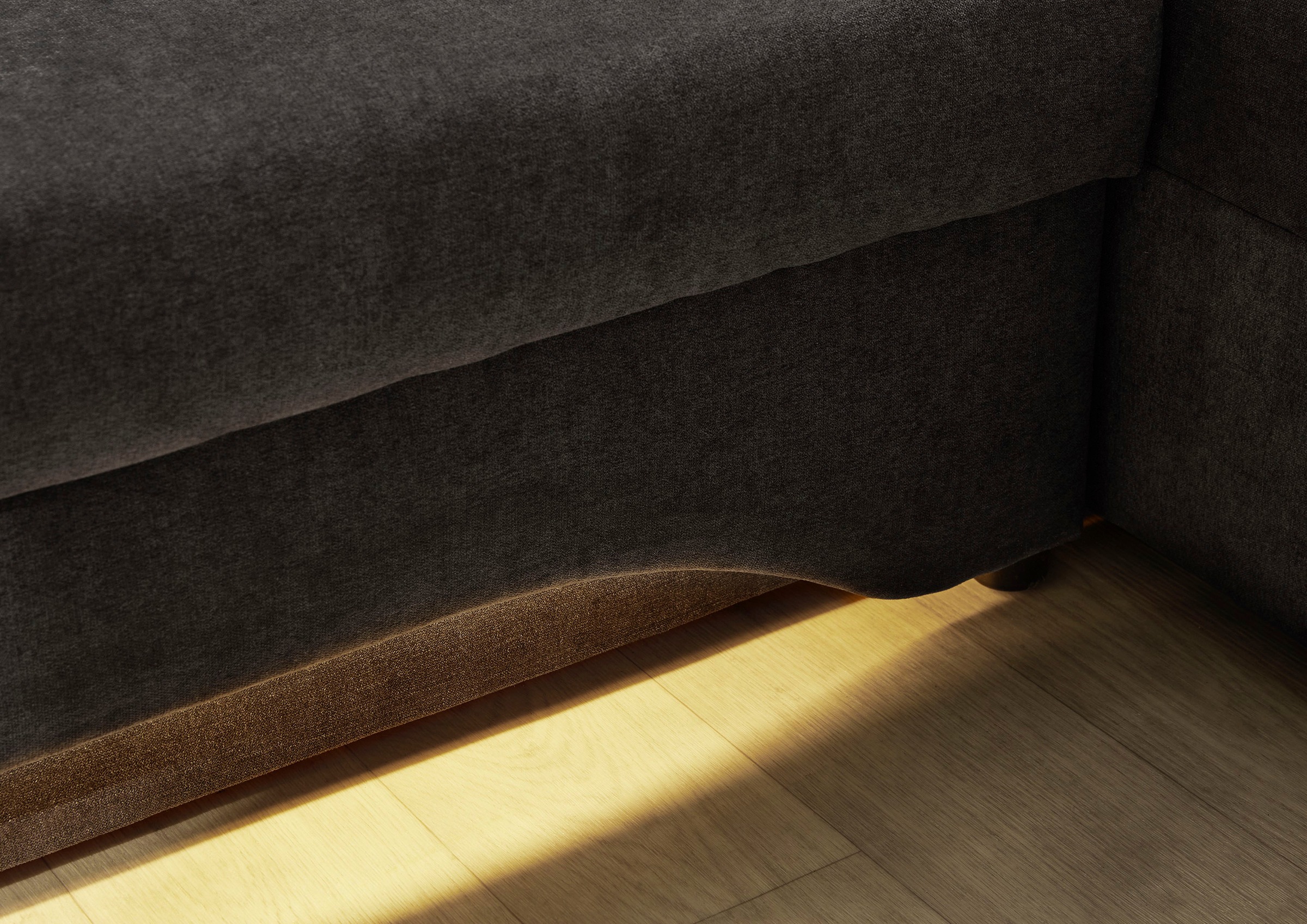 Jockenhöfer Gruppe Ecksofa »Starlight, L-Form, mit dimmbarer LED-Beleuchtung«, Gästebettfunktion; Stauraum/Bettkasten, mit Kissen