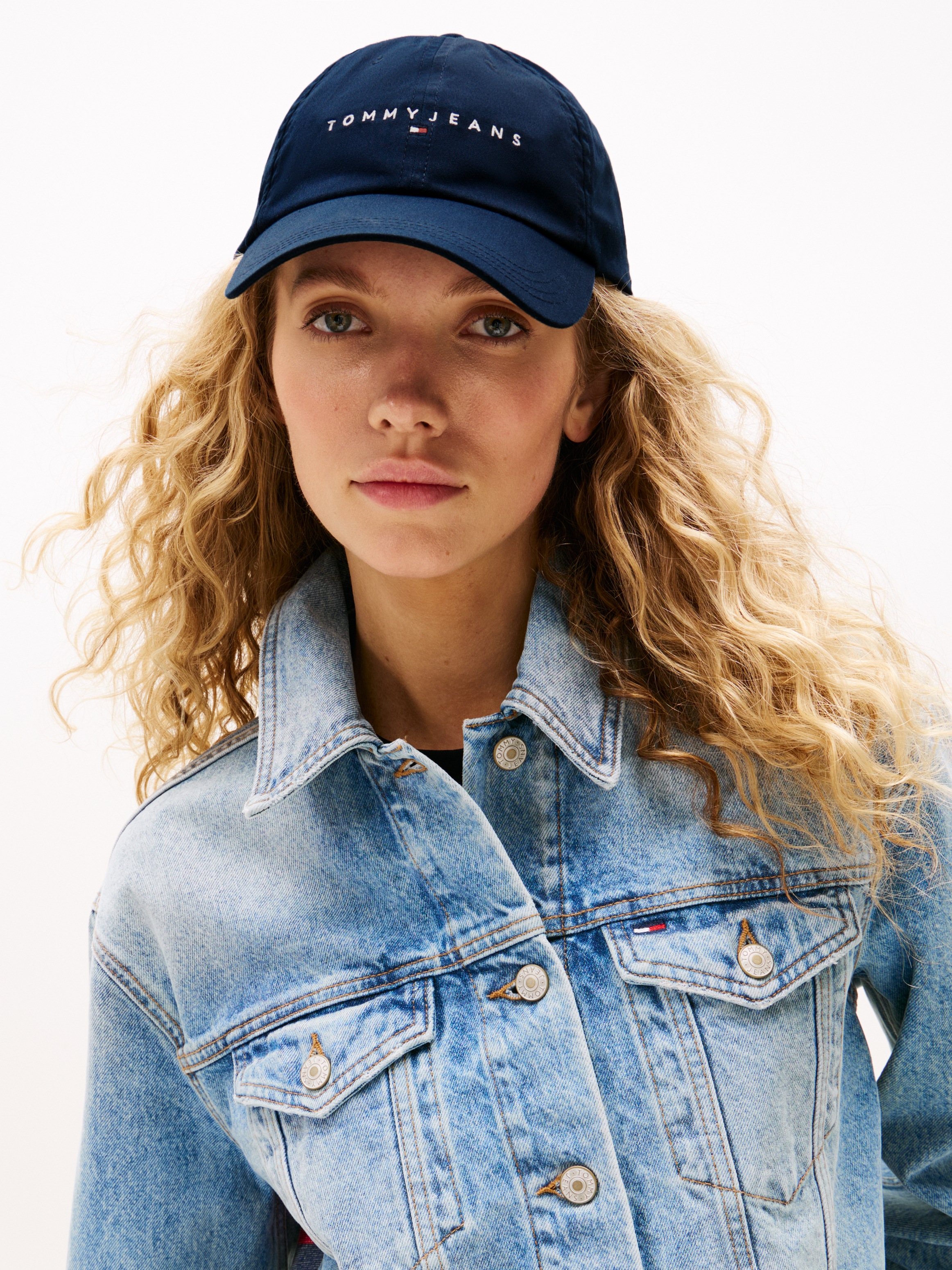 Tommy Jeans Baseball Cap »TJW LINEAR LOGO 6 PANEL CAP«, mit Logostickerei UNISEX