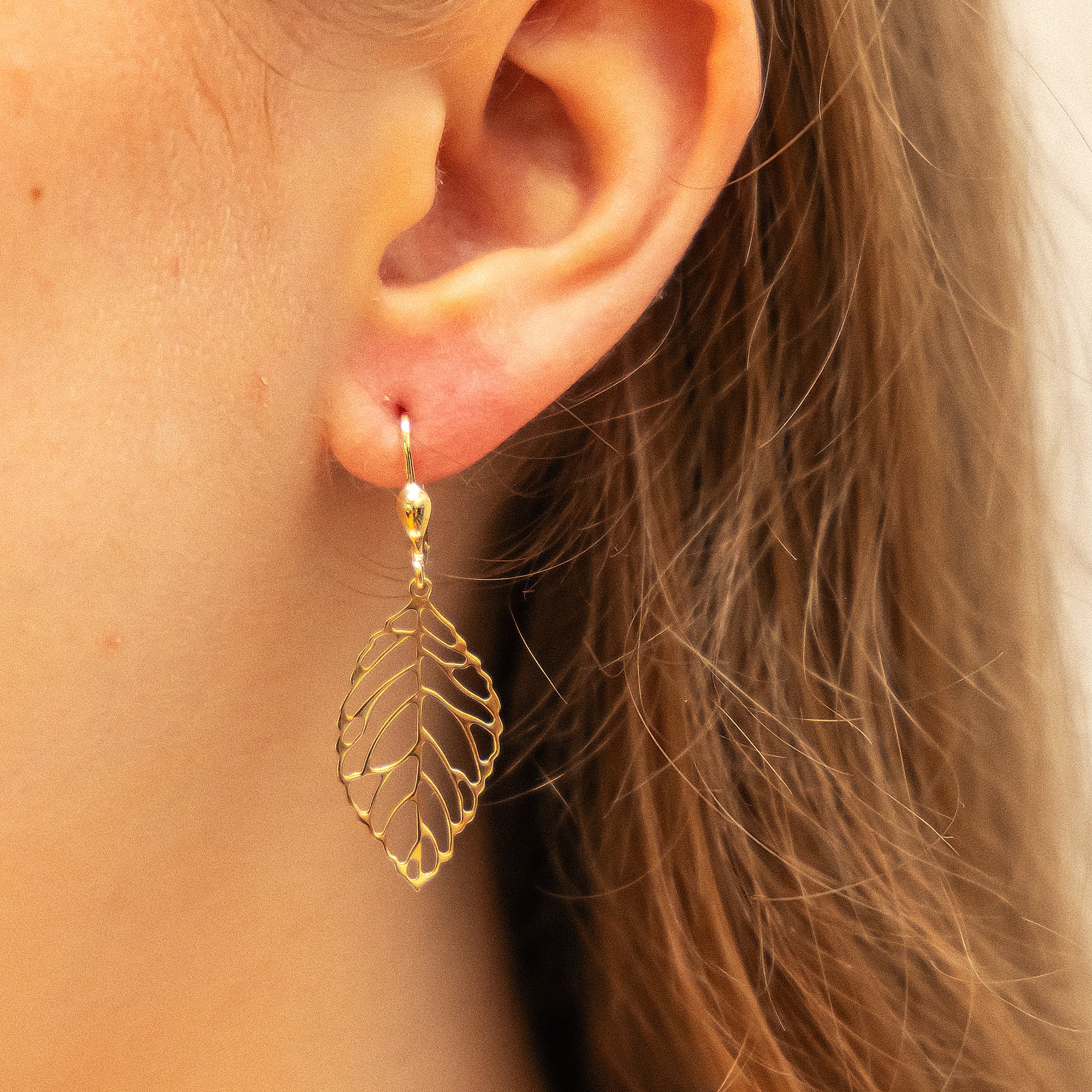 Fascination by Ellen K. Paar Ohrhänger »333 Gold Blattmotiv 42mm lang«