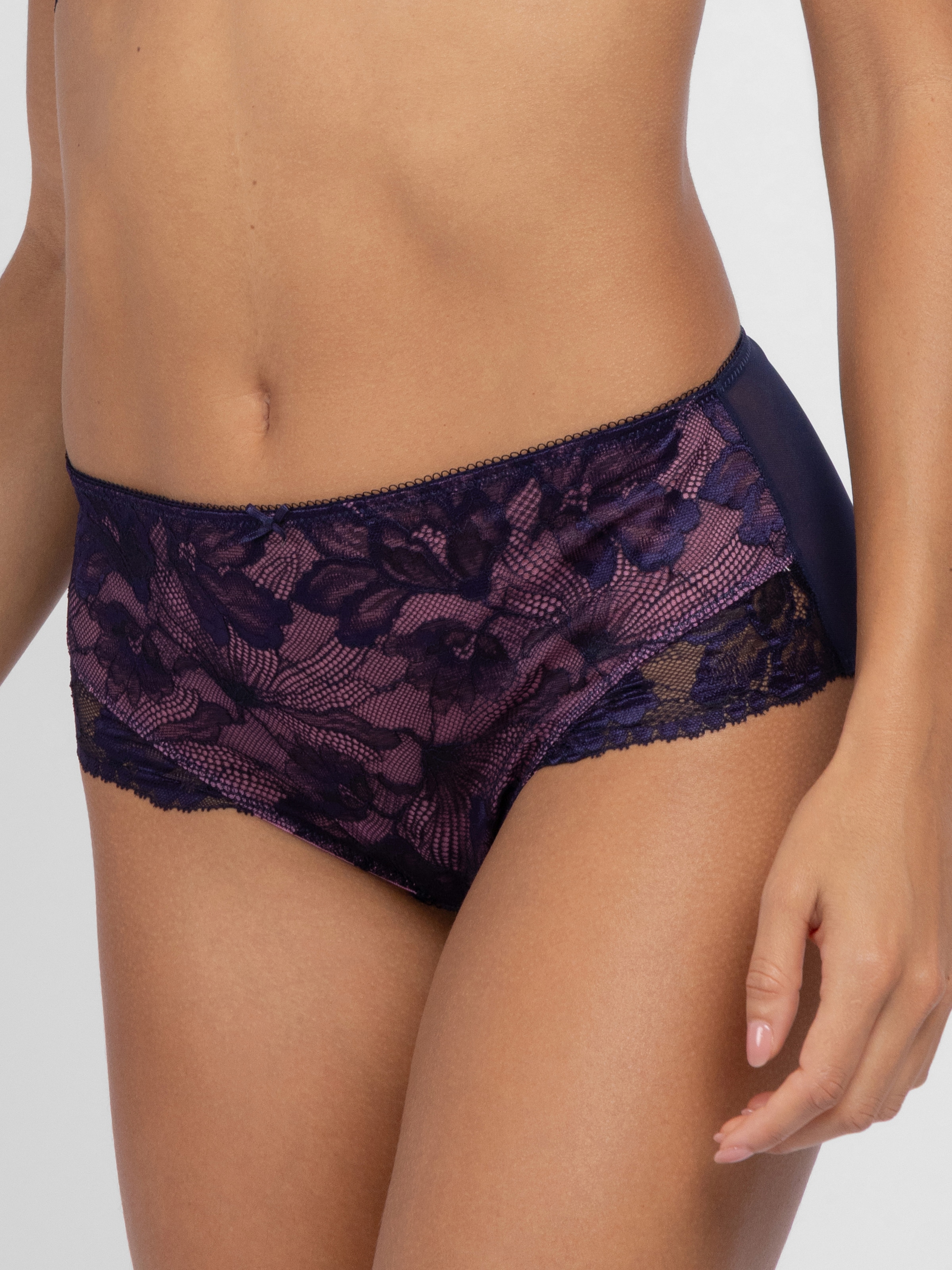 Dorina Slip »Perfect Lace« Damen-Slip, florale Spitze, Mesh-Rückseite, Picot-Besatz
