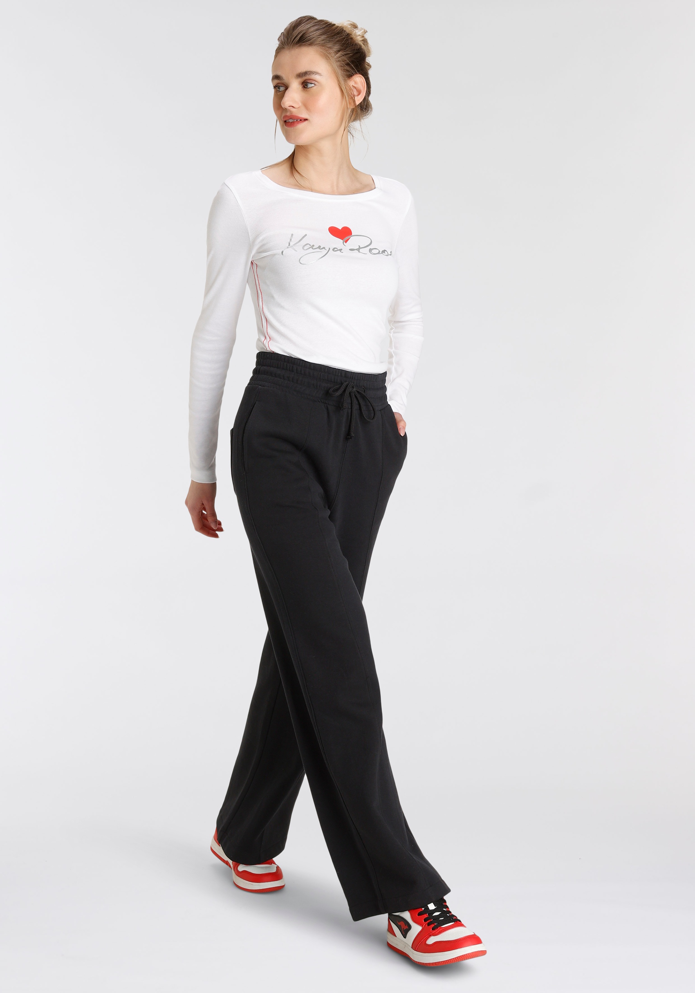 KangaROOS Jogginghose, mit weitem Bein - NEUE FARBEN