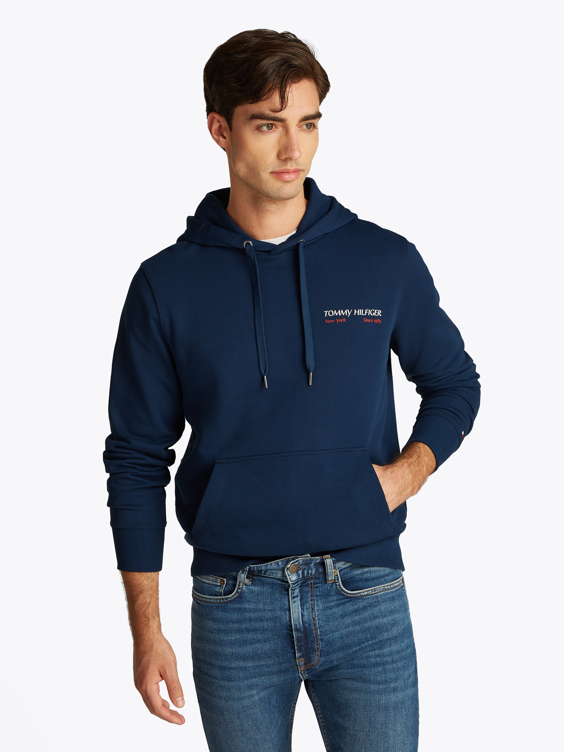 Tommy Hilfiger Kapuzensweatshirt »HILFIGER COLOR PHOTO PRT HOODIE«, mit großem Fotoprint auf dem Rücken
