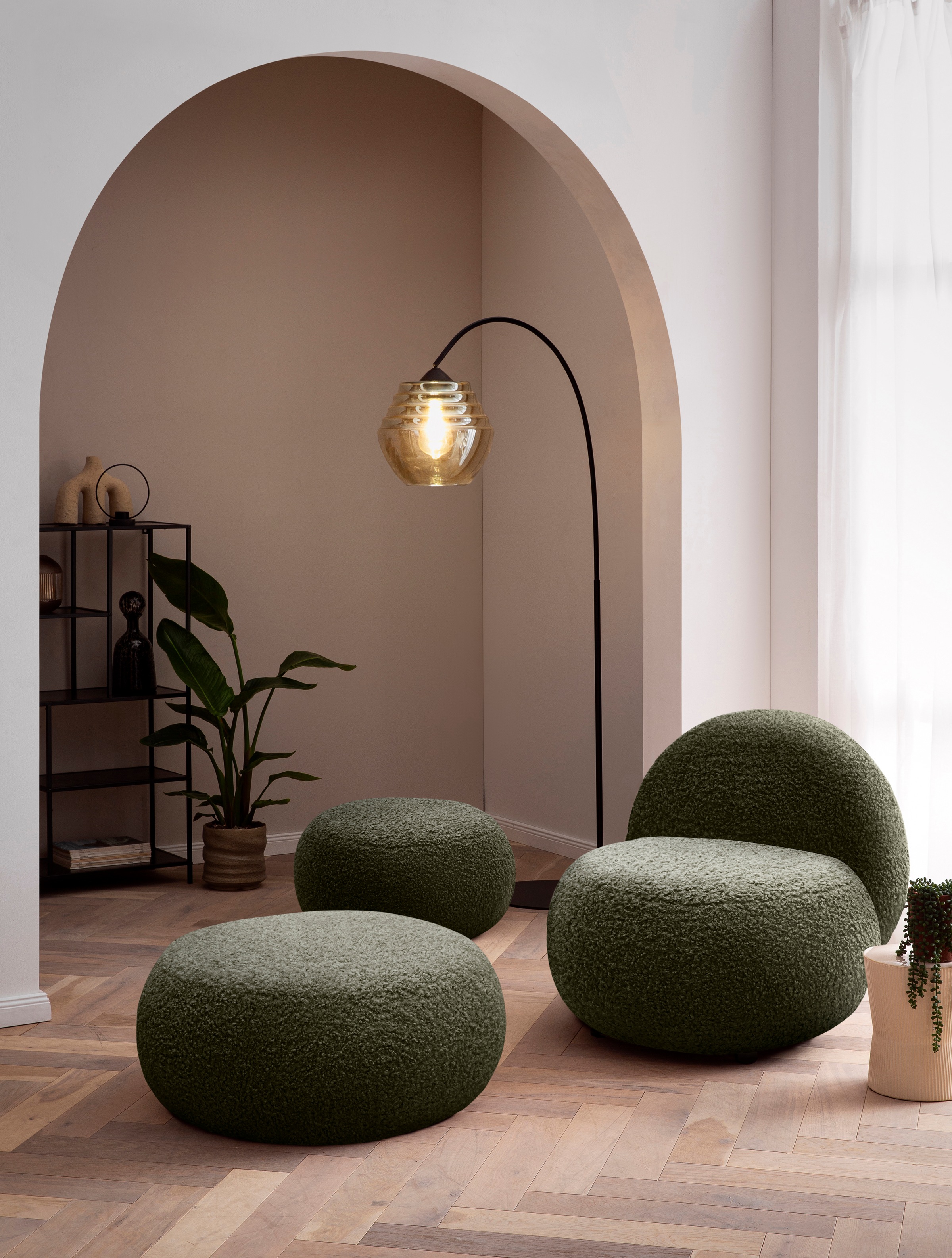 INOSIGN Sessel »Mithras II Cocktailsessel«, Bouclé oder Fellimitat; Lieferz günstig online kaufen