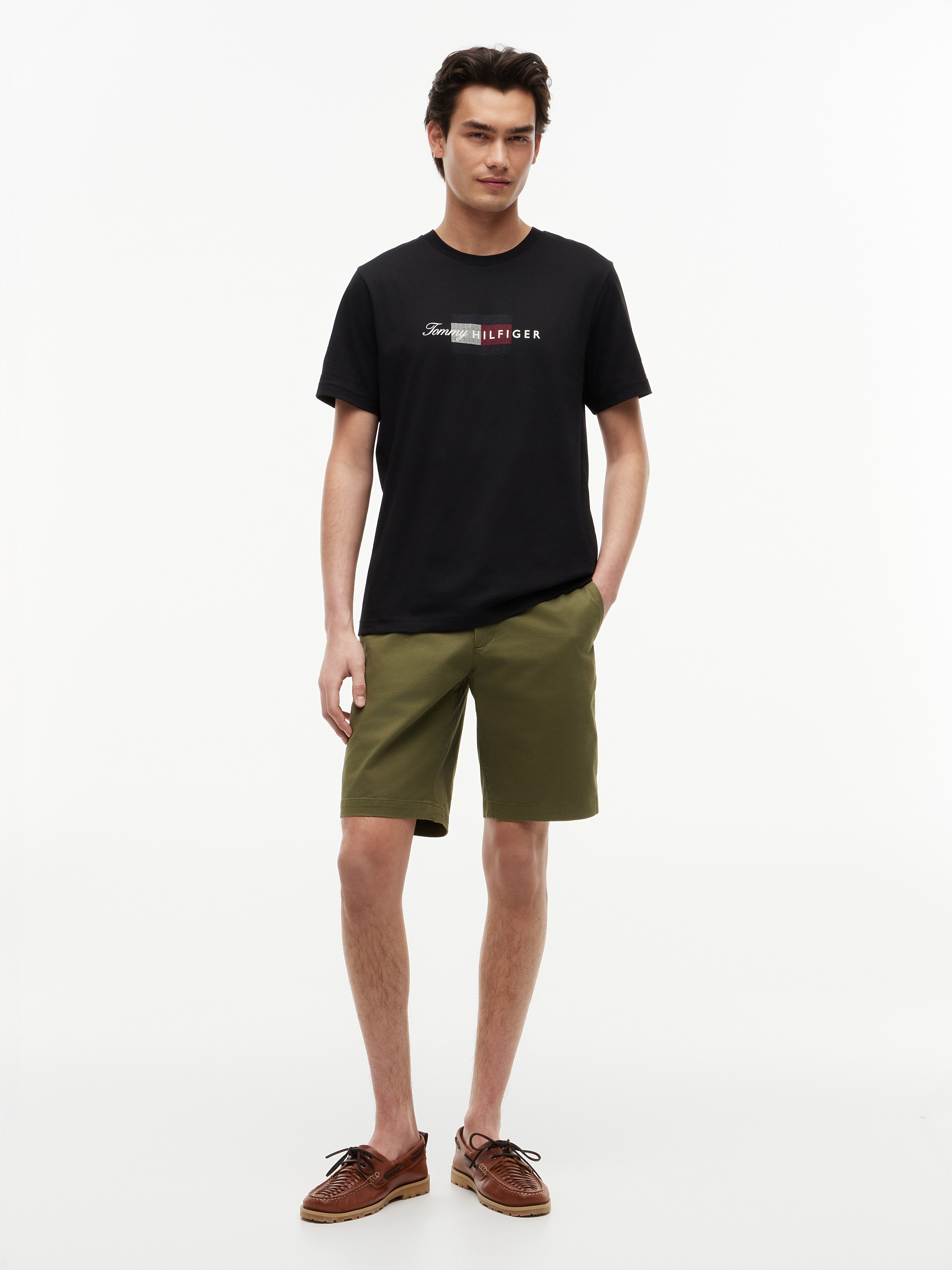Tommy Hilfiger T-Shirt »SCRIPT FLAG REGULAR TEE« aus Jersey mit Flag-Grafik
