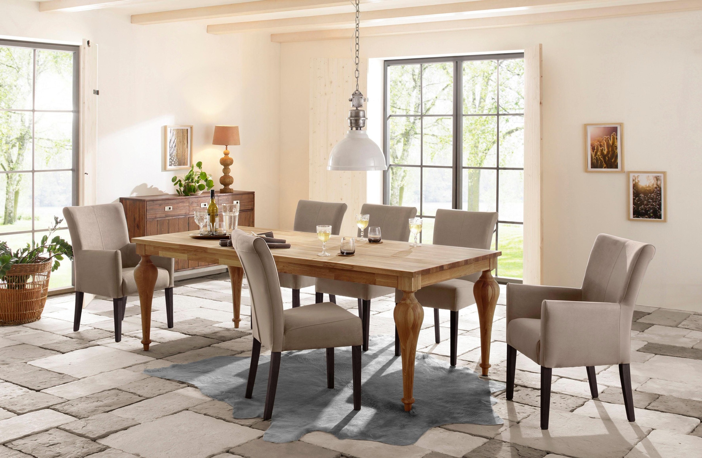 Home affaire Esszimmerstuhl »Queen«, (Set), 2 St., Luxus-Microfaser, Beine aus massiver Buche, wengefarben lackiert, Polsterstuhl