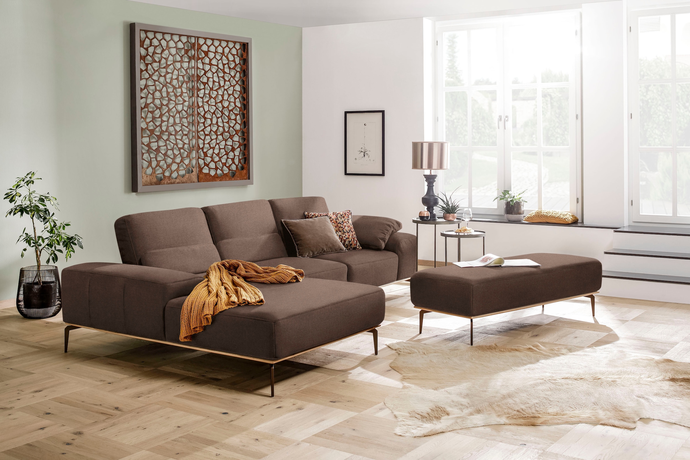 W.SCHILLIG Ecksofa »run, Designsofa mit tollem Sitzkomfort, L-Form«, mit Holzsockel, Füße in Bronze pulverbeschichtet, Breite 299 cm