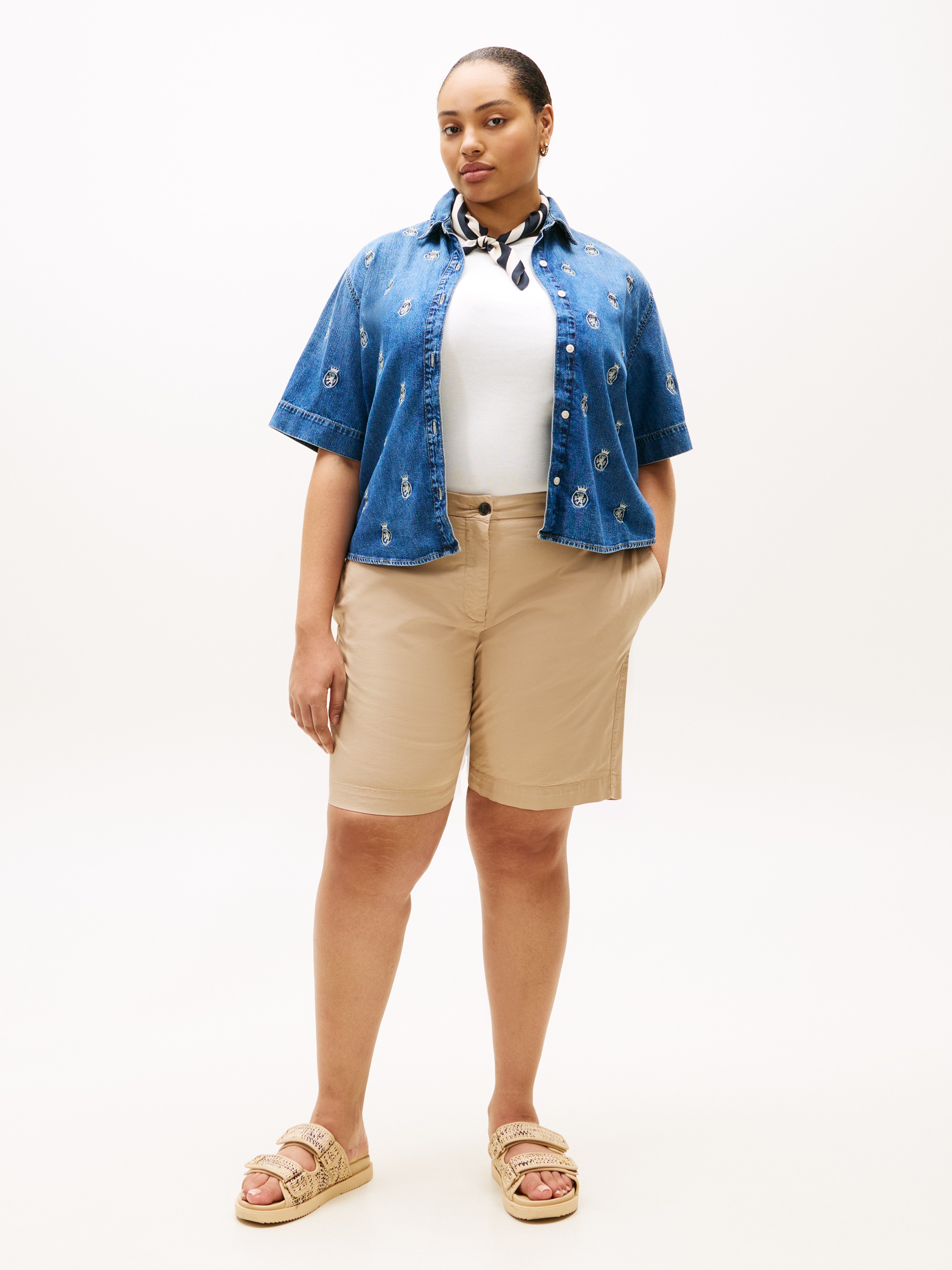 Tommy Hilfiger Curve Chinoshorts »CRV CO GMD BLEND CHINO SHORT«  in großen Größen