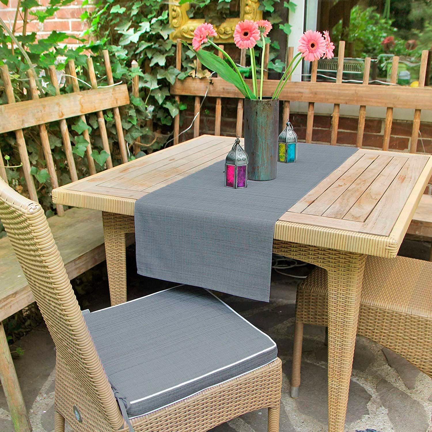 Delindo Lifestyle Tischläufer »SAMBA«, Fleckabweisend, UV-beständig, 230 g/ m² auf Rechnung kaufen