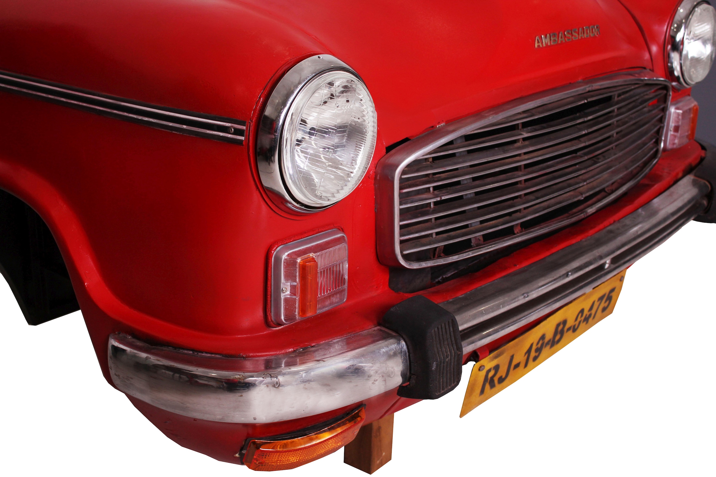 SIT Möbelblende 2 Stk. tlg. Recycelte Auto-Front, innen mit einem Edelstahl-Gasgrill