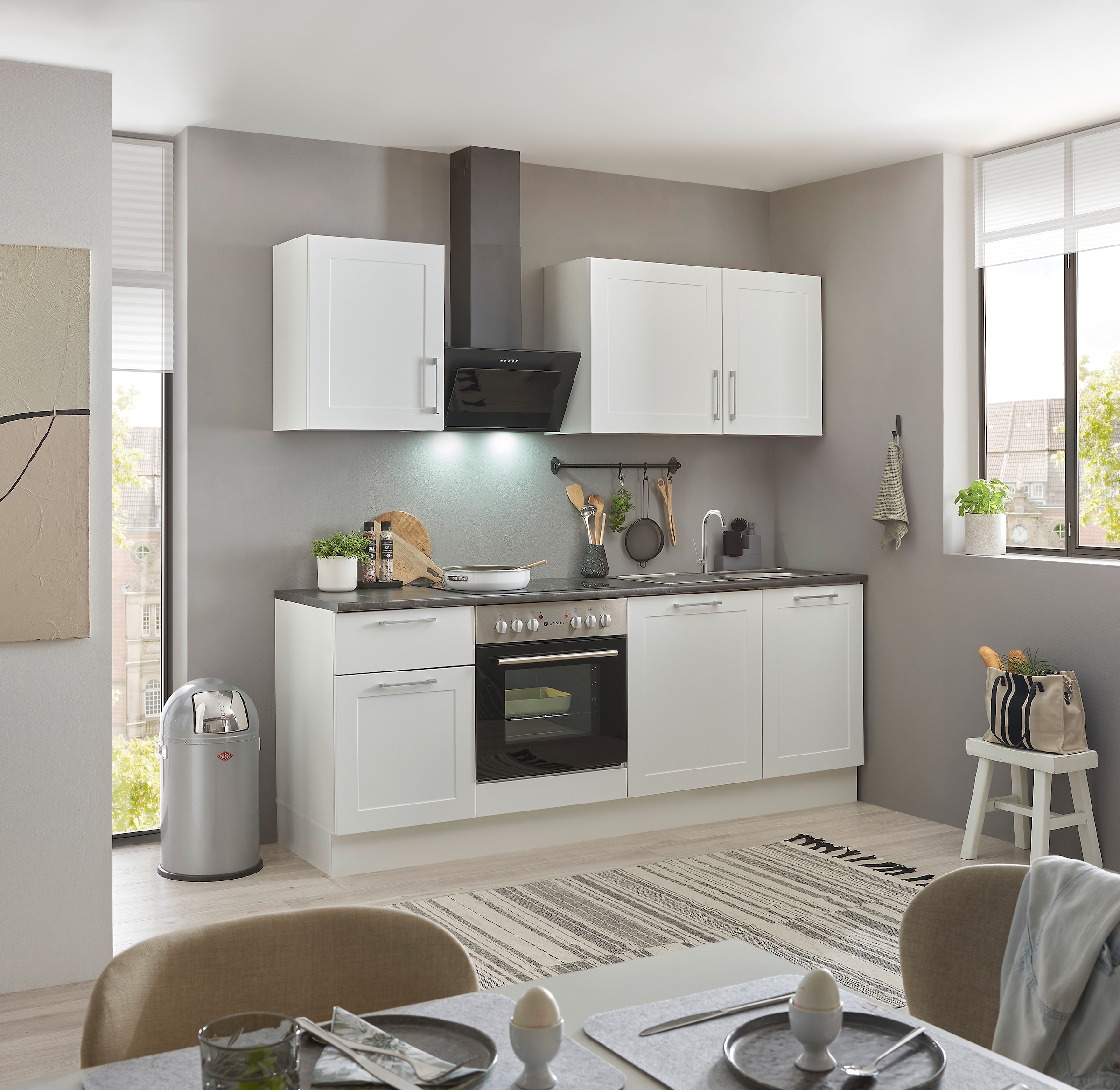 BASIC by Balculina Küchenzeile »Marsi«, Breite 220 cm, wahlweise mit E-Geräten, mit Soft-Close-Funktion