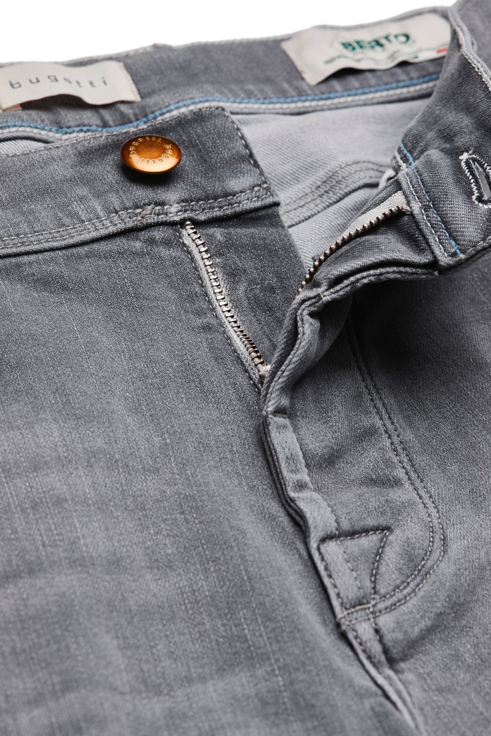 bugatti 5-Pocket-Jeans, aus elastischer Baumwolle