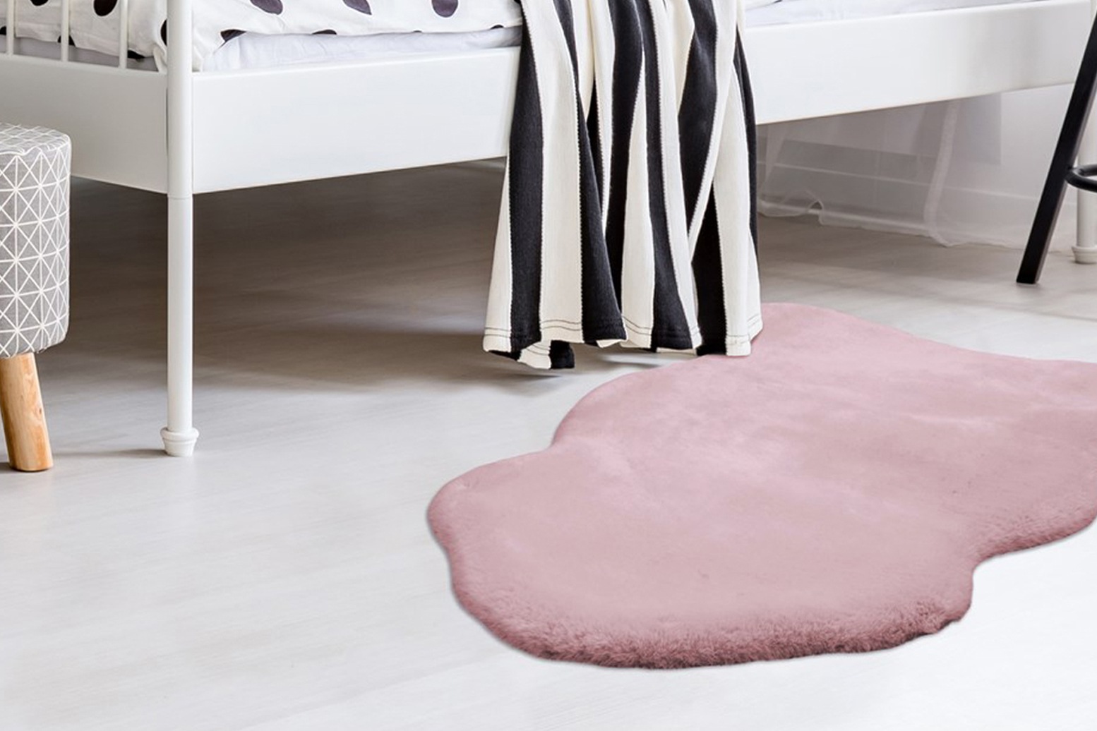 Padiro Fellteppich »Rabbit Light Sheepskin 825«, fellförmig, 23 mm Höhe, we günstig online kaufen