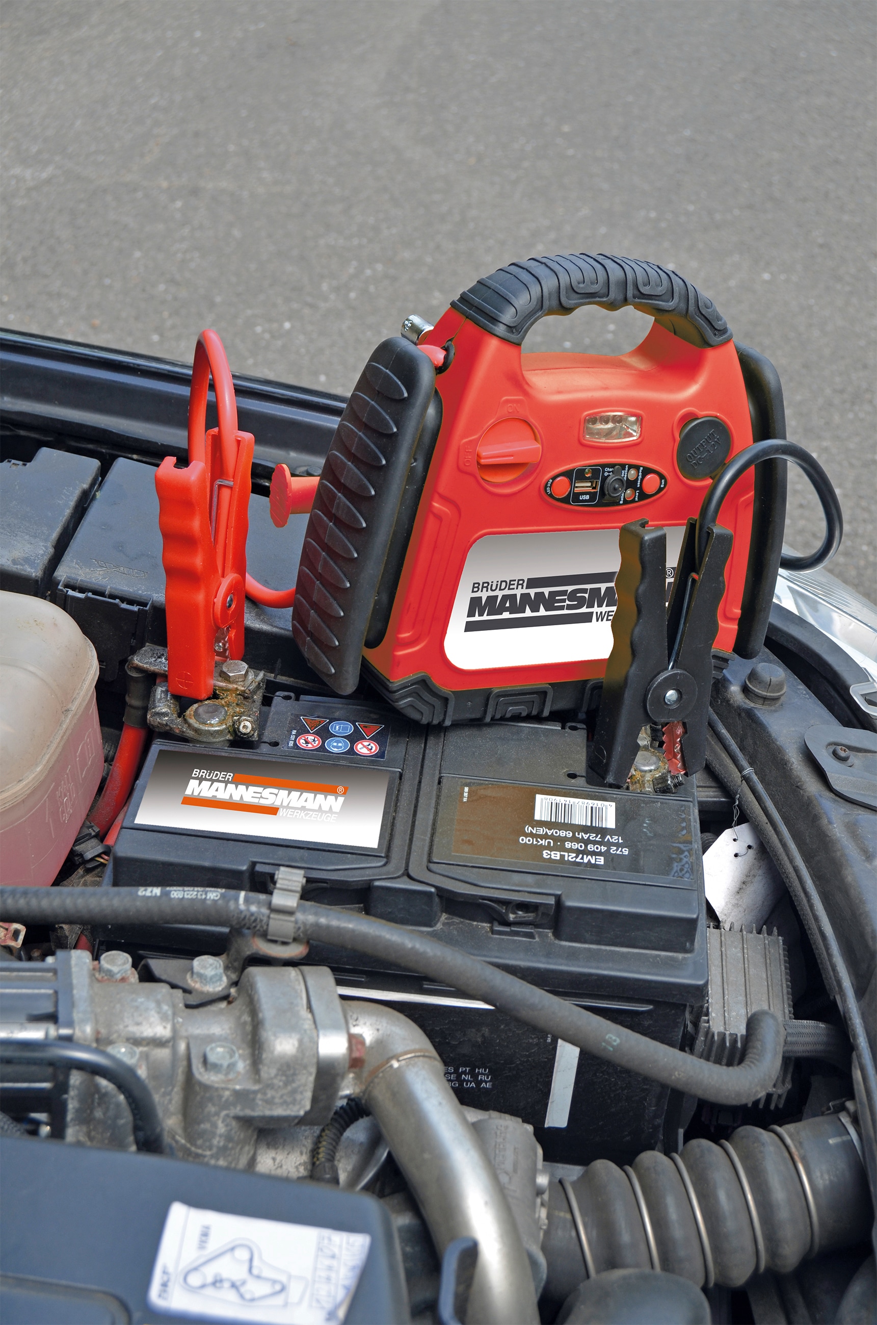 Brüder Mannesmann Werkzeuge Energiestation, 12 V, mit USB-Port, Manometer und Ventiladapter