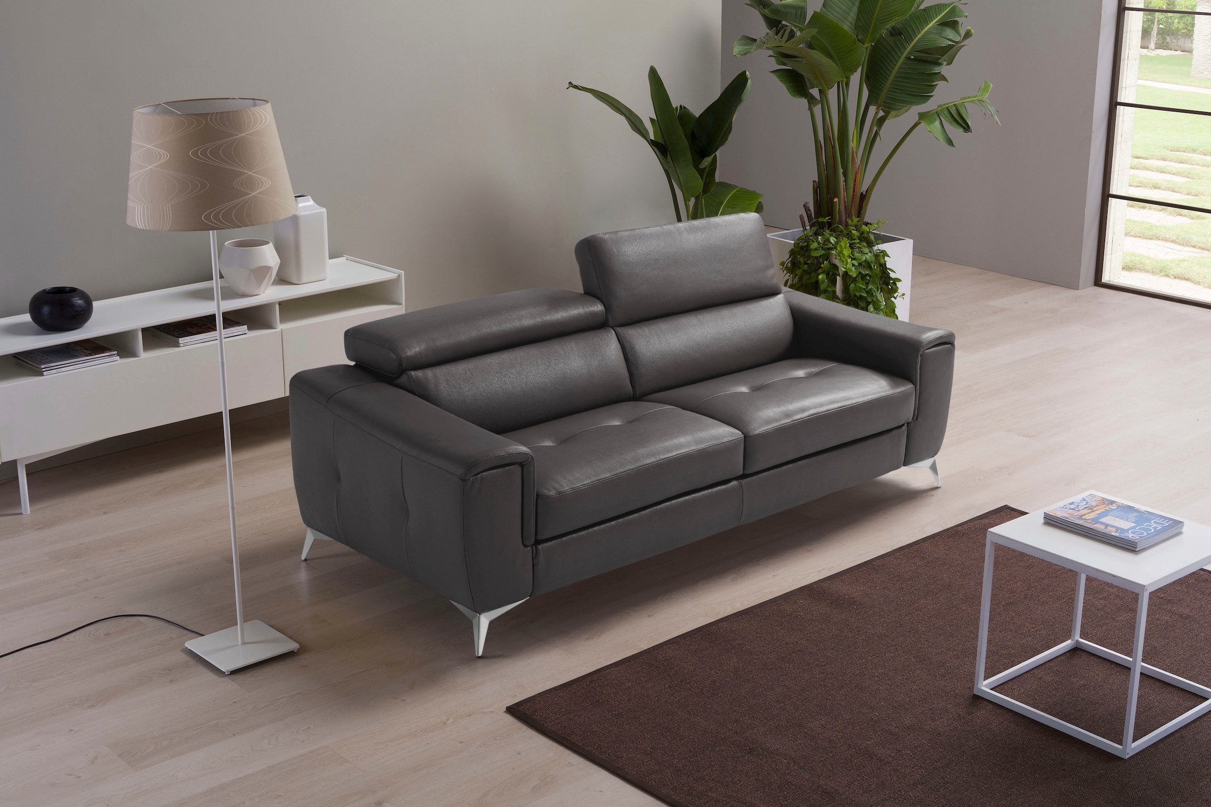 Egoitaliano 2,5-Sitzer »Francine, Designsofa, Loungesofa, Breite 213 cm, Fußfarbe chrom«, Designfuß, Leder BULL, schwarz