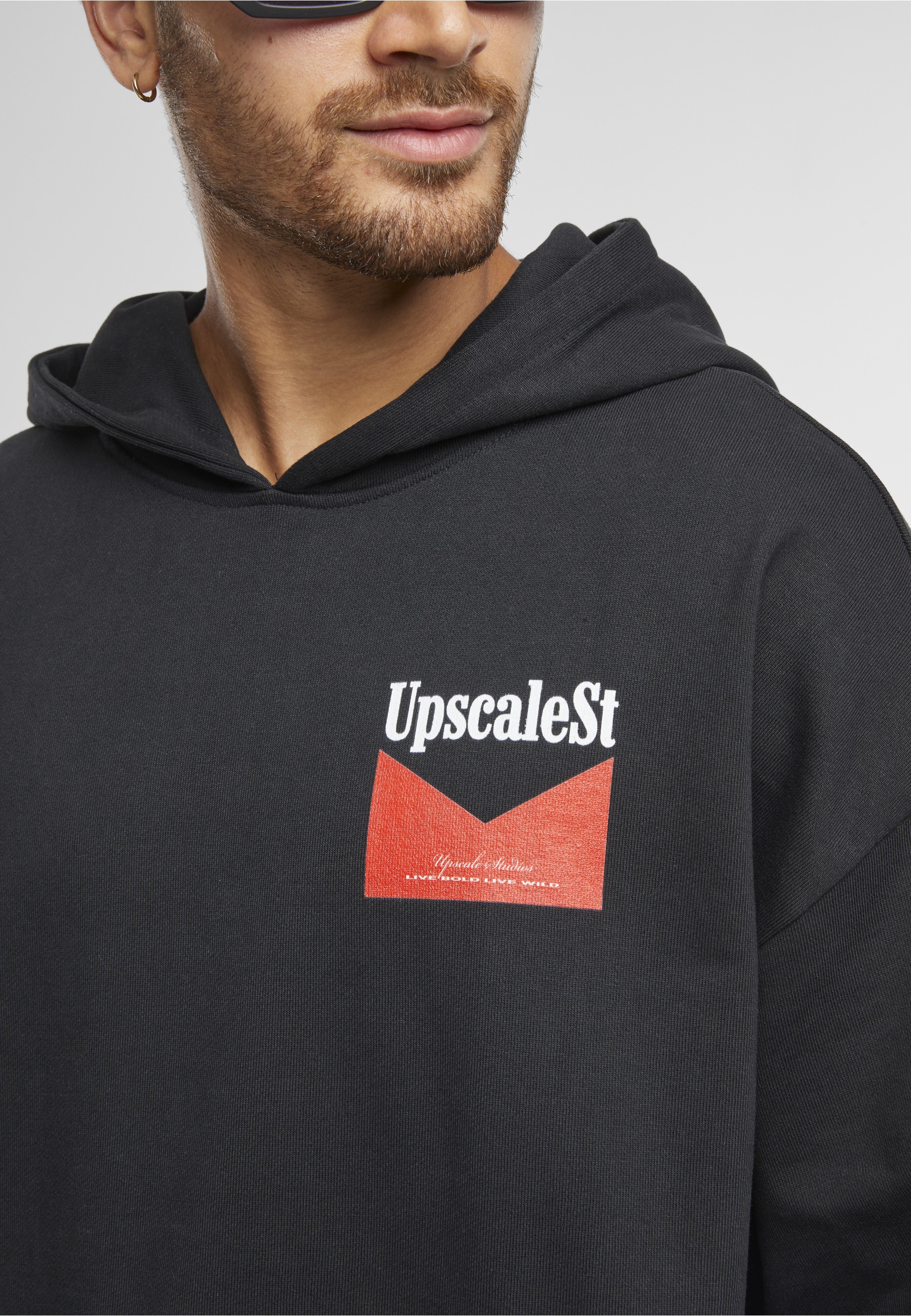 Upscale by Mister Tee Kapuzenpullover »Upscale by Mister Tee Live Bold Oversize Hoody« 1 Stk.