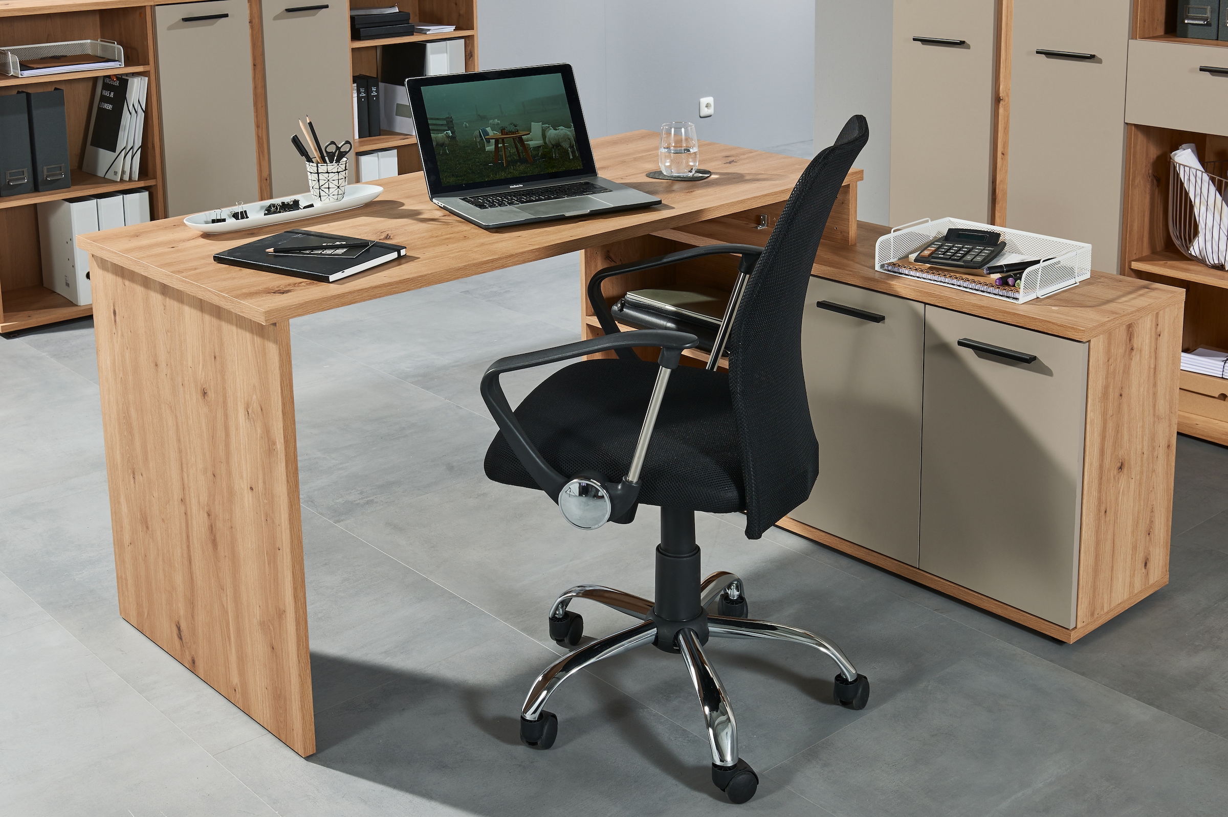 BEGA OFFICE Schreibtisch »Kanada, BxHxT 160x74x130 cm« 1 Stk. tlg. Breite 160cm, Softclose für Türen