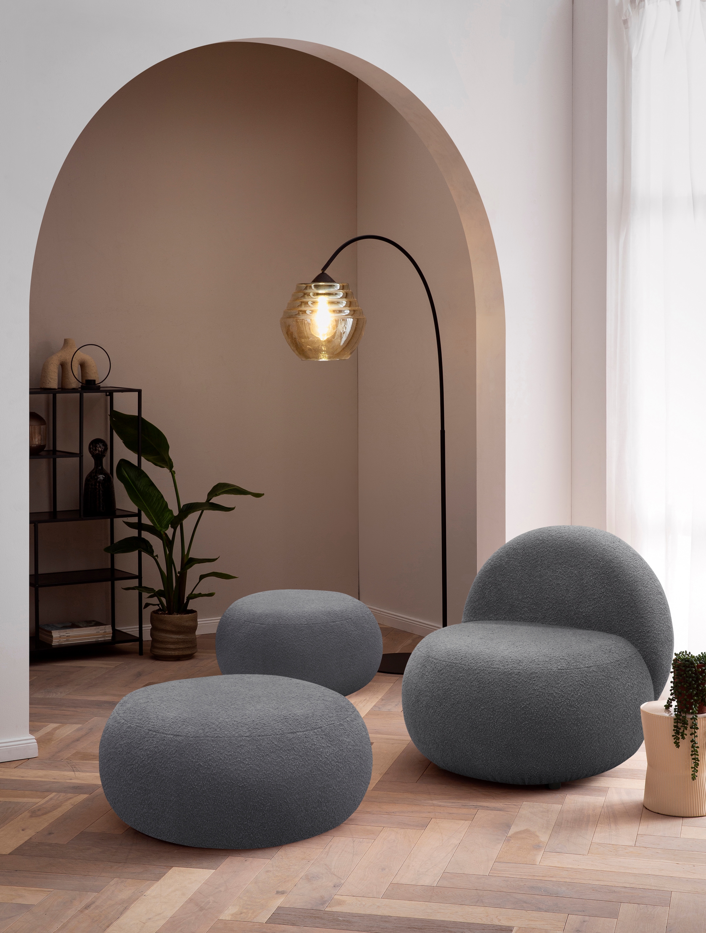 INOSIGN Sessel »Mithras II Cocktailsessel«, Bouclé oder Fellimitat; Lieferzeit nur ca. 2 Wochen