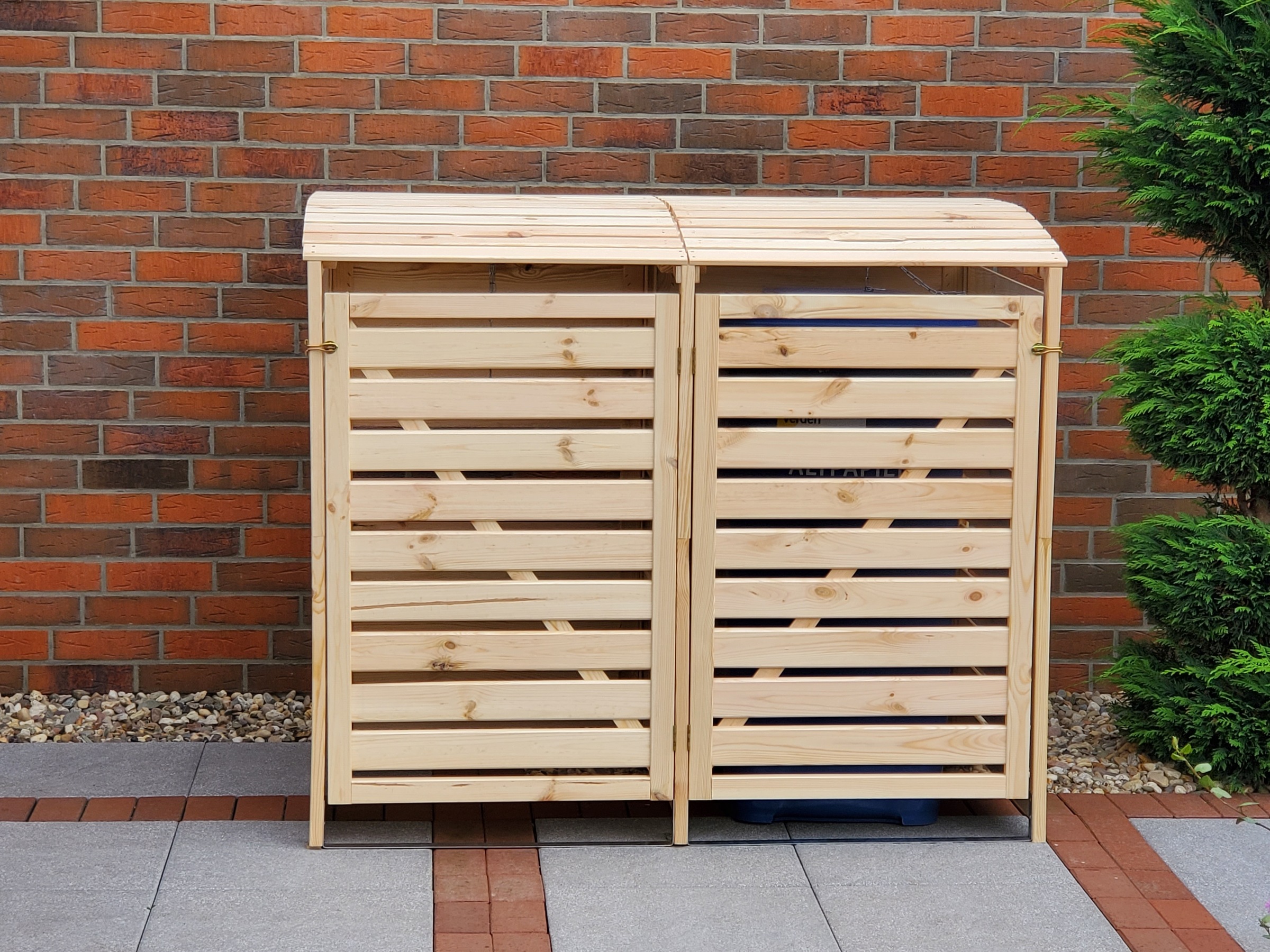 promadino Mülltonnenbox »Vario III«, für 2 Tonnen, robust aus ökologisch, zertifiziertem Kiefernholz