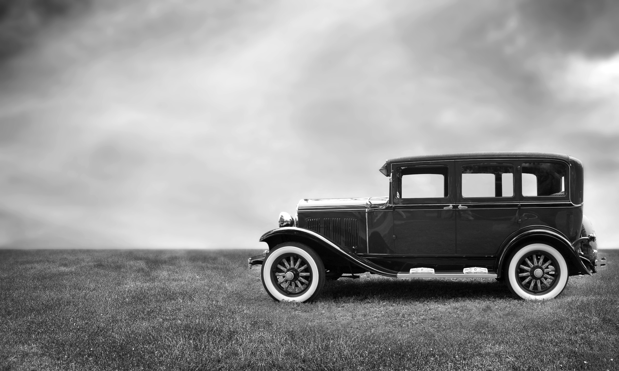 Papermoon Fototapete »Auto Schwarz & Weiß« günstig online kaufen