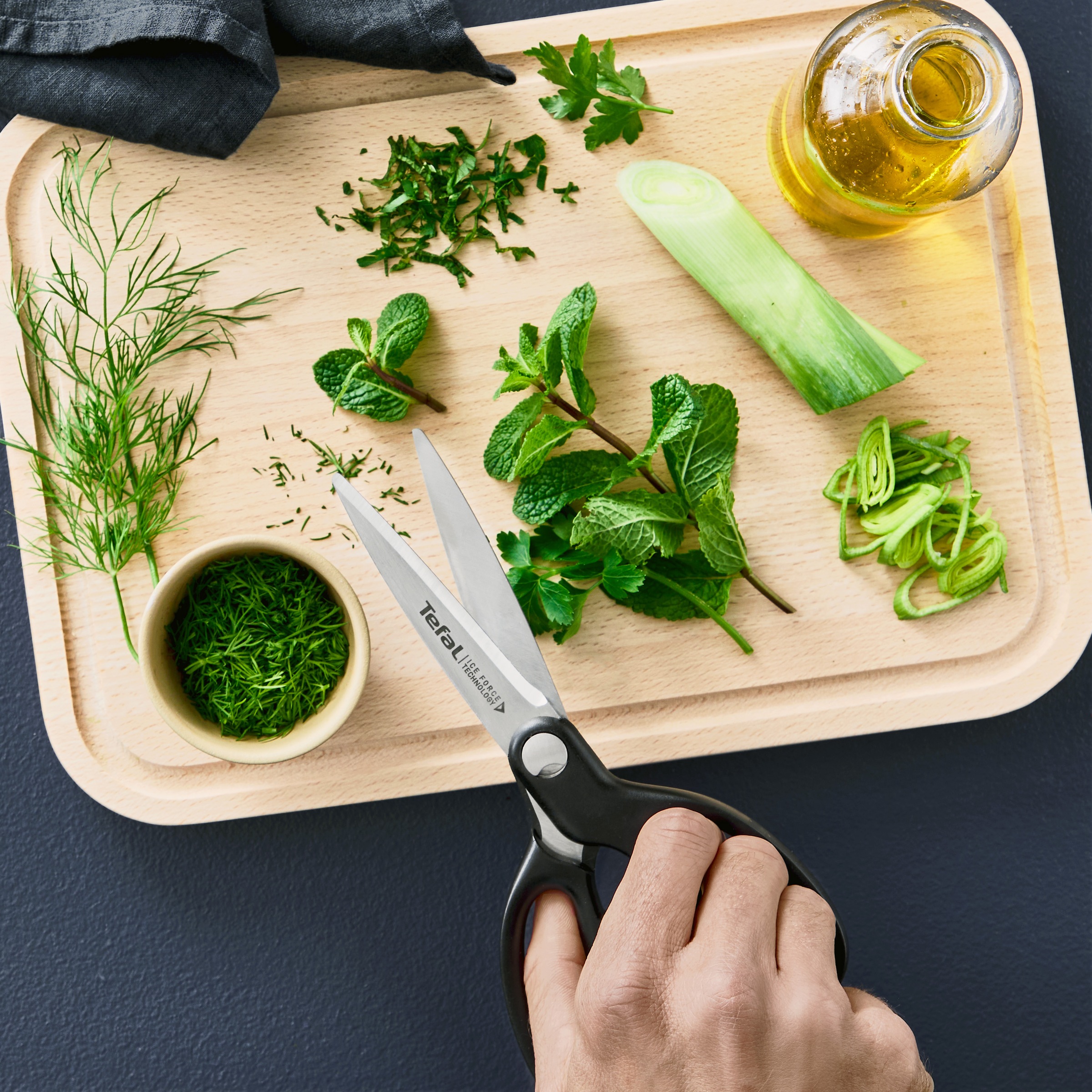 Tefal Haushaltsschere »Ice Force« Eishärtungstechnologie, abnehmbare Klingen aus deutschem Edelstahl