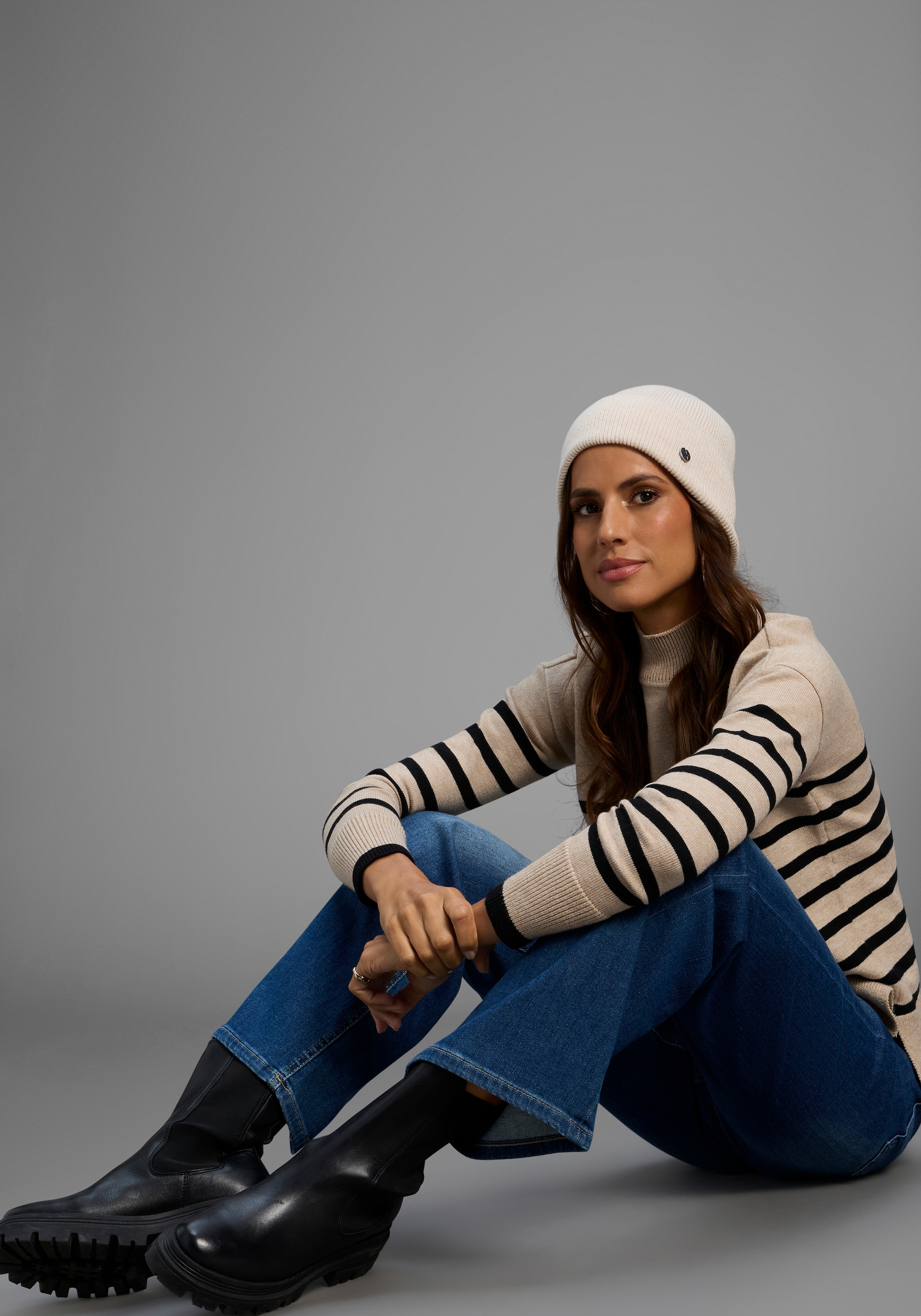 Laura Scott Strickmütze in Rippenstrick mit modischem Umschlag - NEW