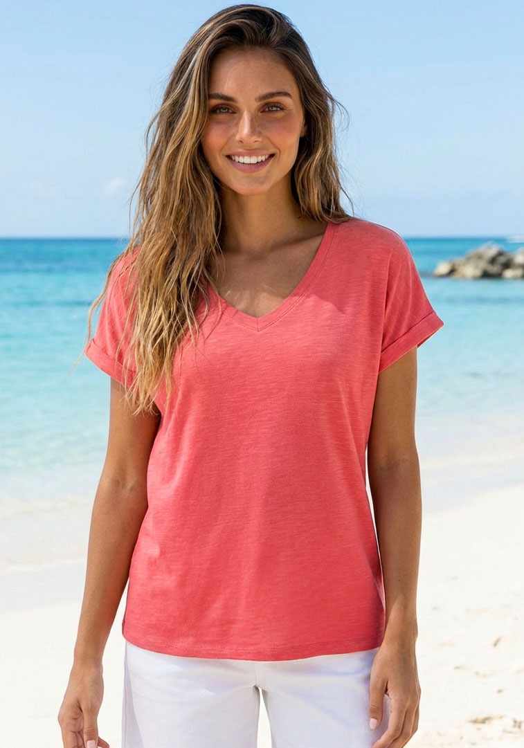 Beachtime by Lascana V-Shirt »mit fixiertem Ärmelumschlag« aus Viskose-Qualität