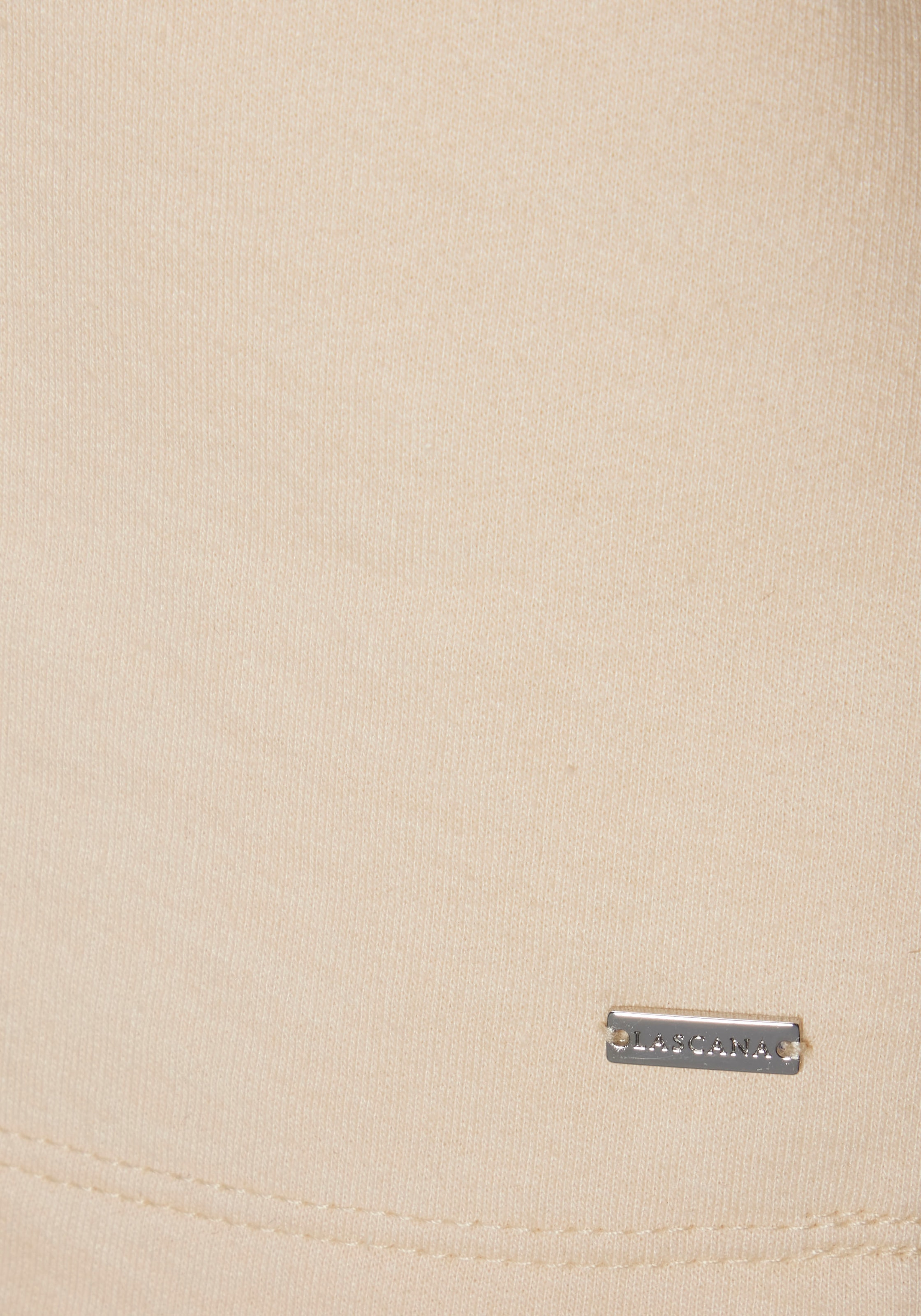 LASCANA Hoodie, mit dezentem Frontdruck, Loungewear