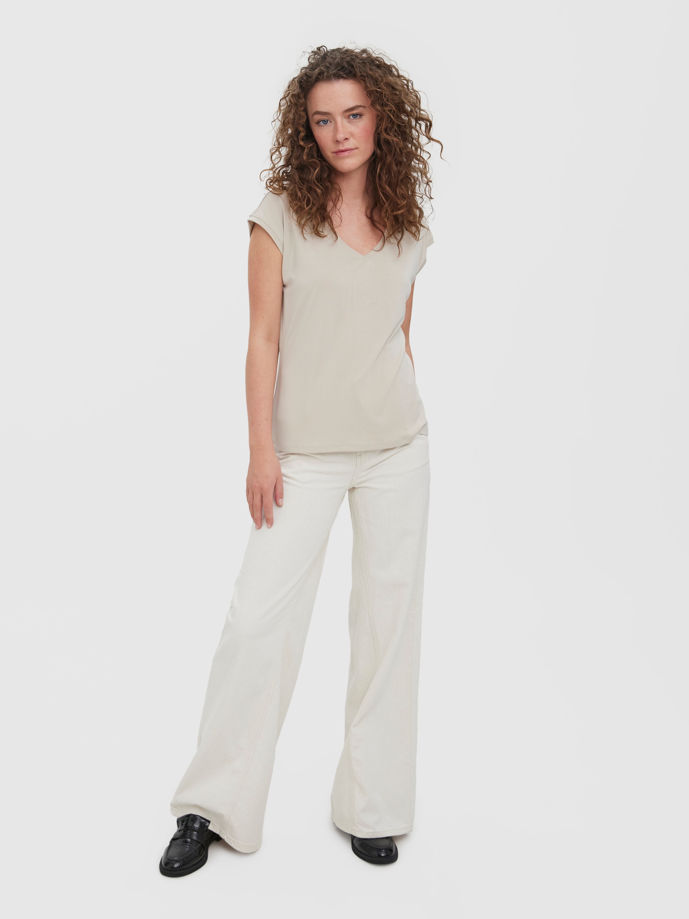 Vero Moda V-Shirt »VMFILLI SS V-NECK TEE GA NOOS«