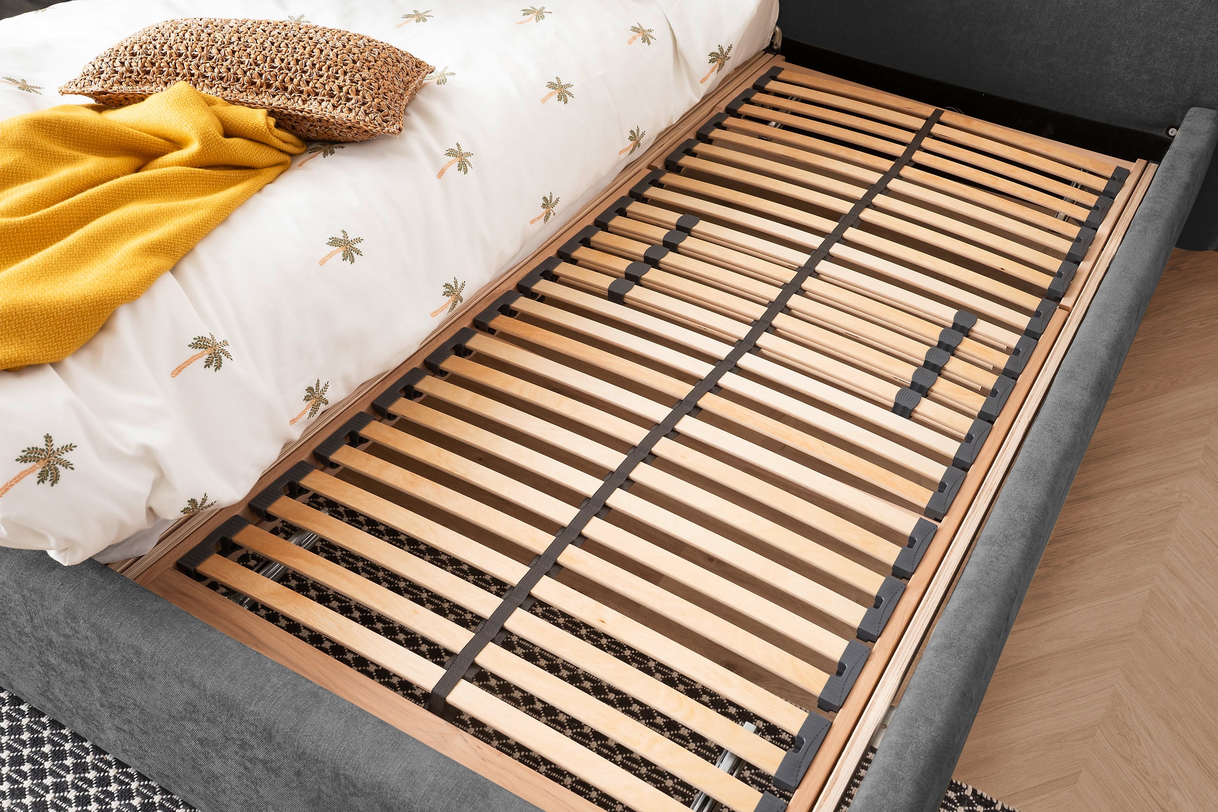 Home affaire Polsterbett »Aurela, liebevoll verarbeitete Biese & wahweise Überlänge« inkl. 7-fache Einlegetiefenverstellung & saugroboterfreundliche Höhe