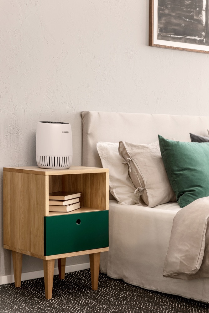 BOSCH Luftreiniger »Air 1000, filtert über 99% der Schadstoffe« für 23 qm Räume mit 3-in-1 Luftfilter, USB-C Anschluss, Automatik- und Ruhemodus