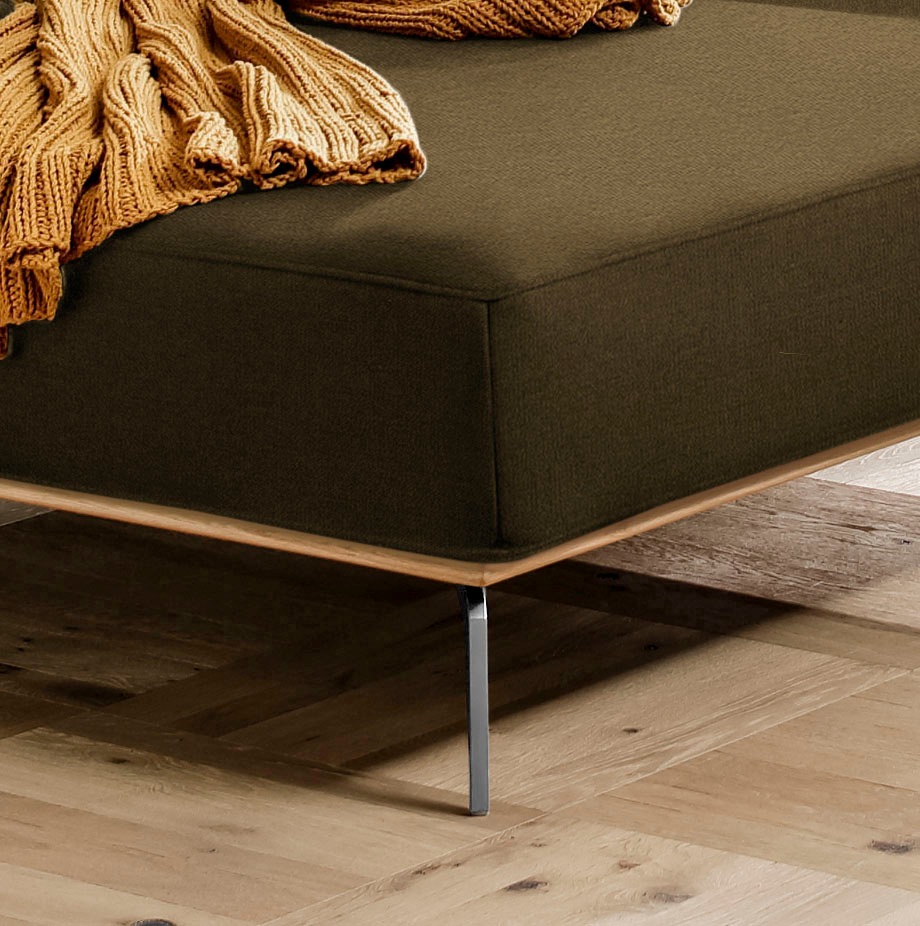 W.SCHILLIG Ecksofa »run, Designsofa mit tollem Sitzkomfort, L-Form«, mit elegantem Holzsockel, Füße in Chrom glänzend, Breite 279 cm