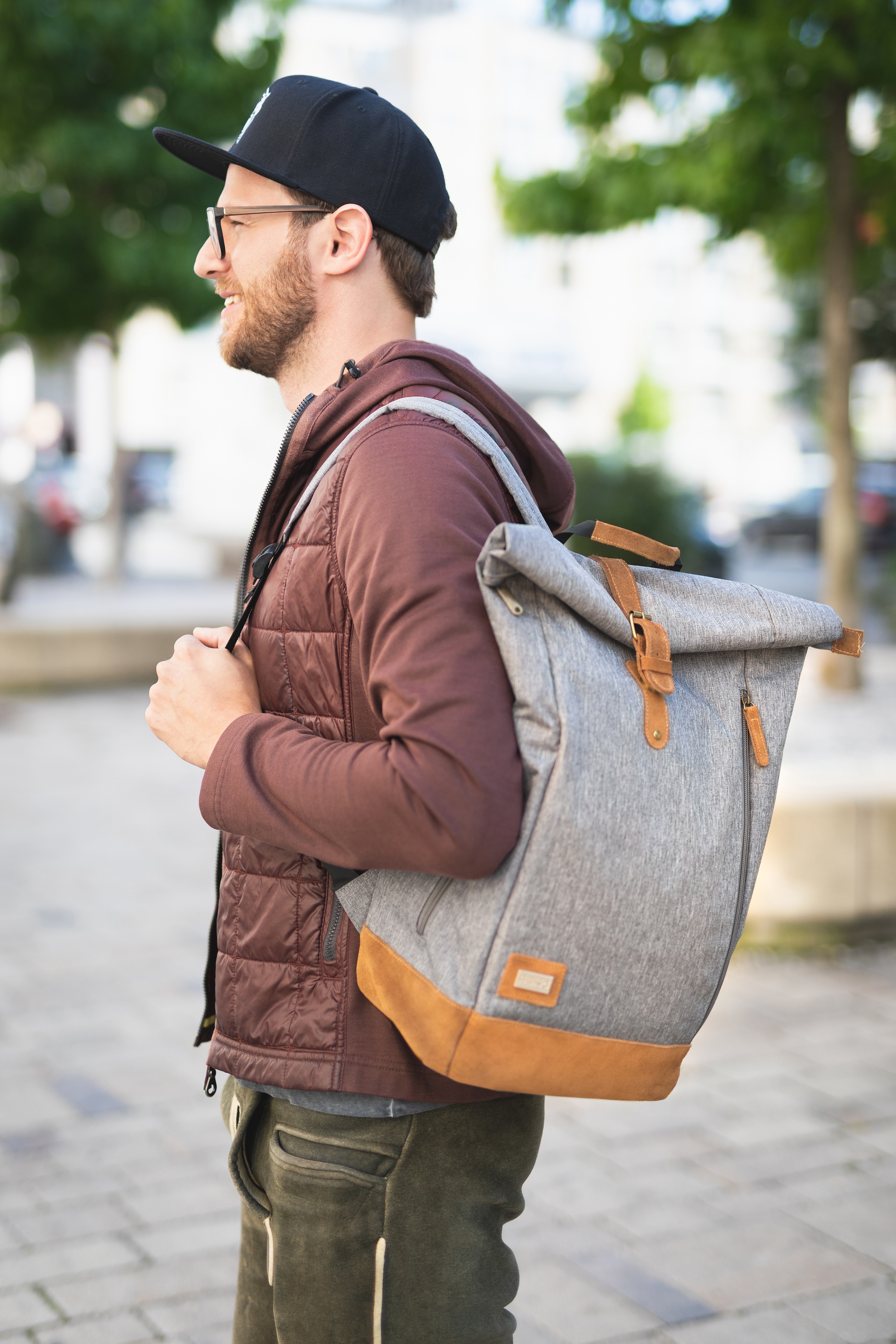 Fillikid Wickelrucksack »Rolltop Berlin, grau melange«, Reflektoren, inkl. Wickeltunterlage