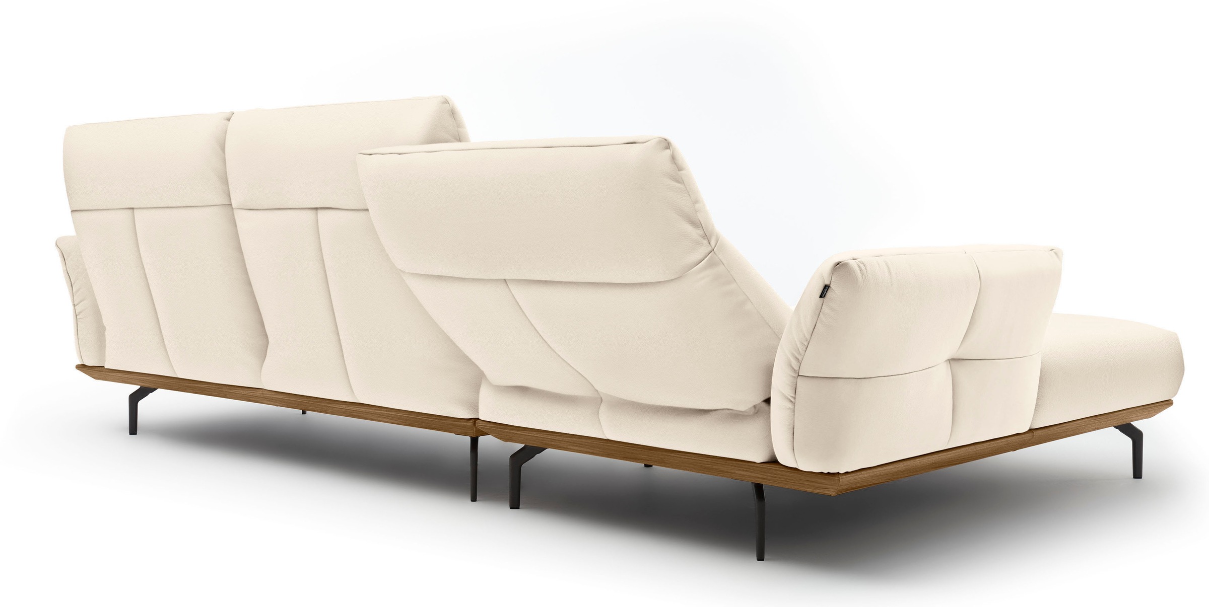 Creation BY ROLF BENZ Ecksofa »CR.460«, Sockel in Nussbaum, Winkelfüße in Umbragrau, Breite 318 cm