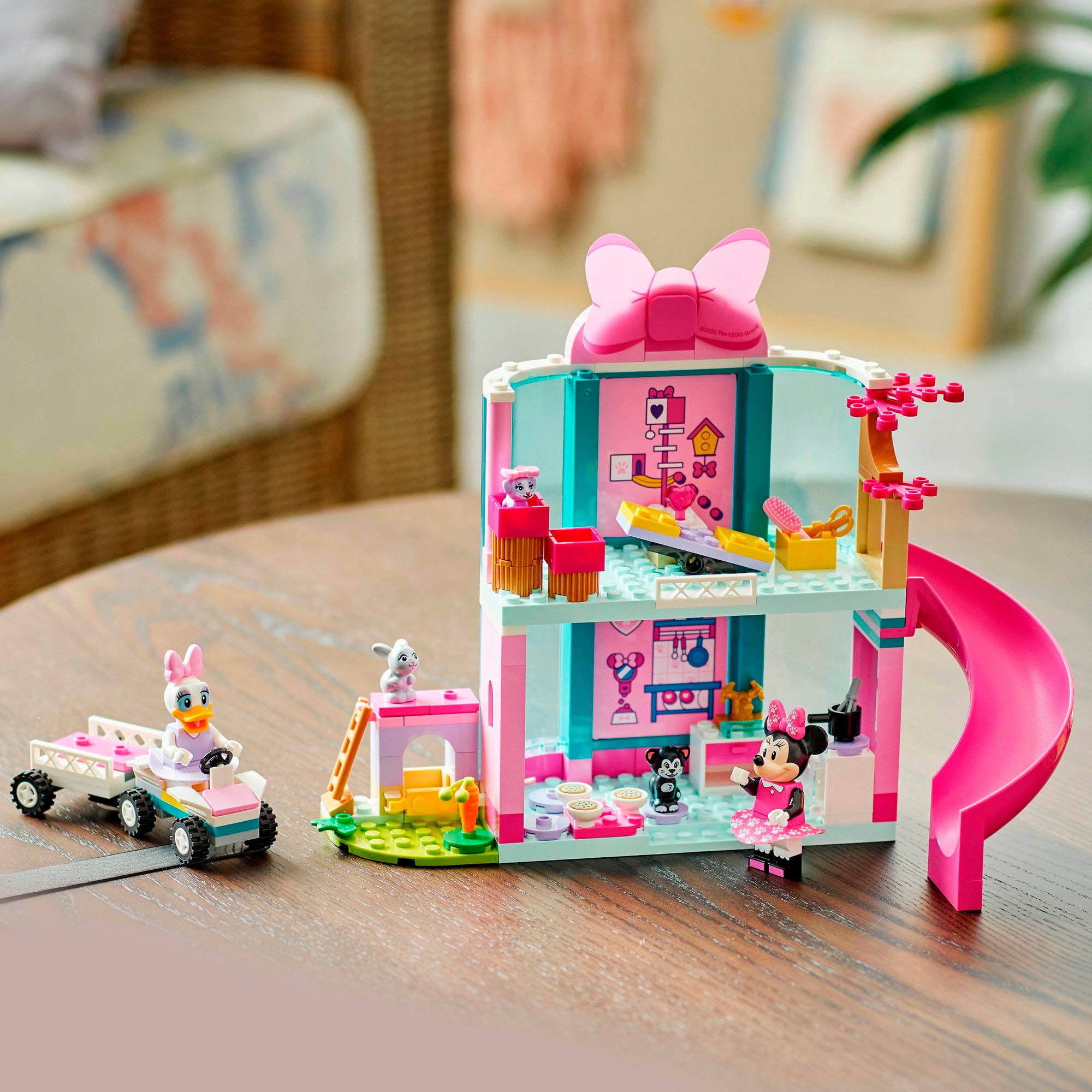 LEGO® Konstruktionsspielsteine »Minnies Tierhotel (43274), LEGO Disney Classic«, (161 St.), Made in Europe