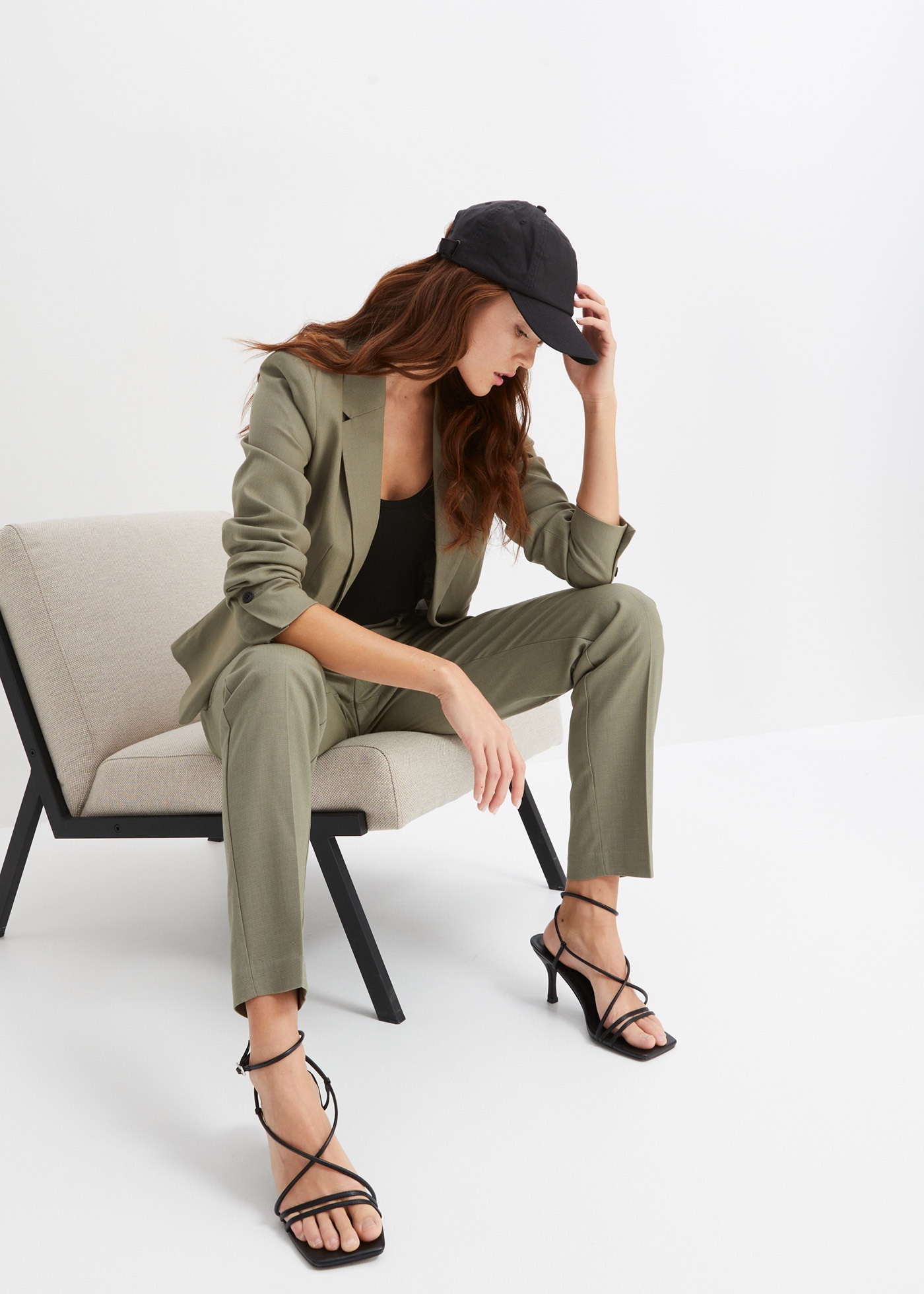 bonprix Jackenblazer »Blazer« festlicher Stil, schmale Passform, mit Paspeltaschen